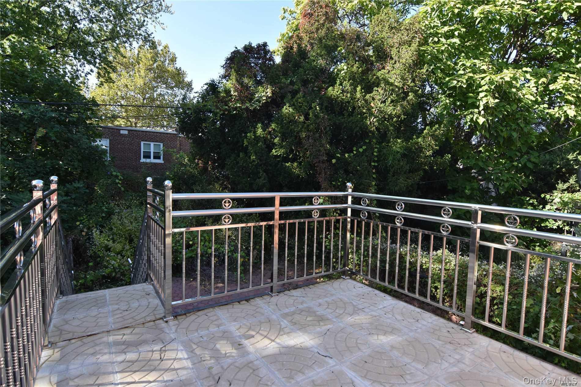 Single Family 164th  Queens, NY 11365, MLS-930270-10