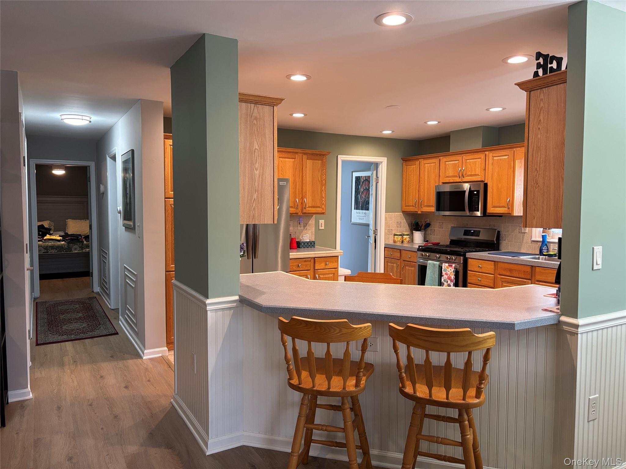 Single Family Old Country  Suffolk County, NY 11901, MLS-930276-10