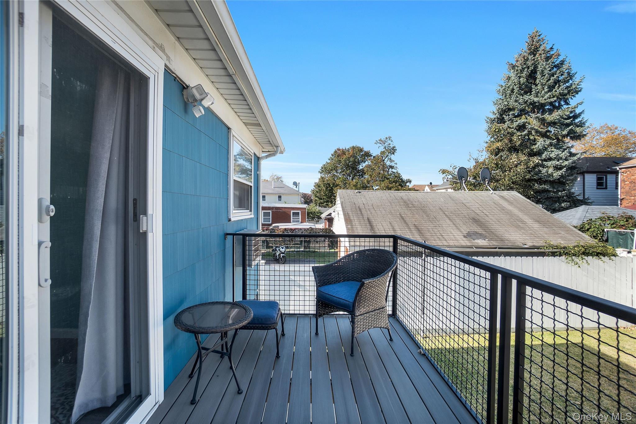 Single Family Davenport Queens, NY 11428, MLS-930286-16