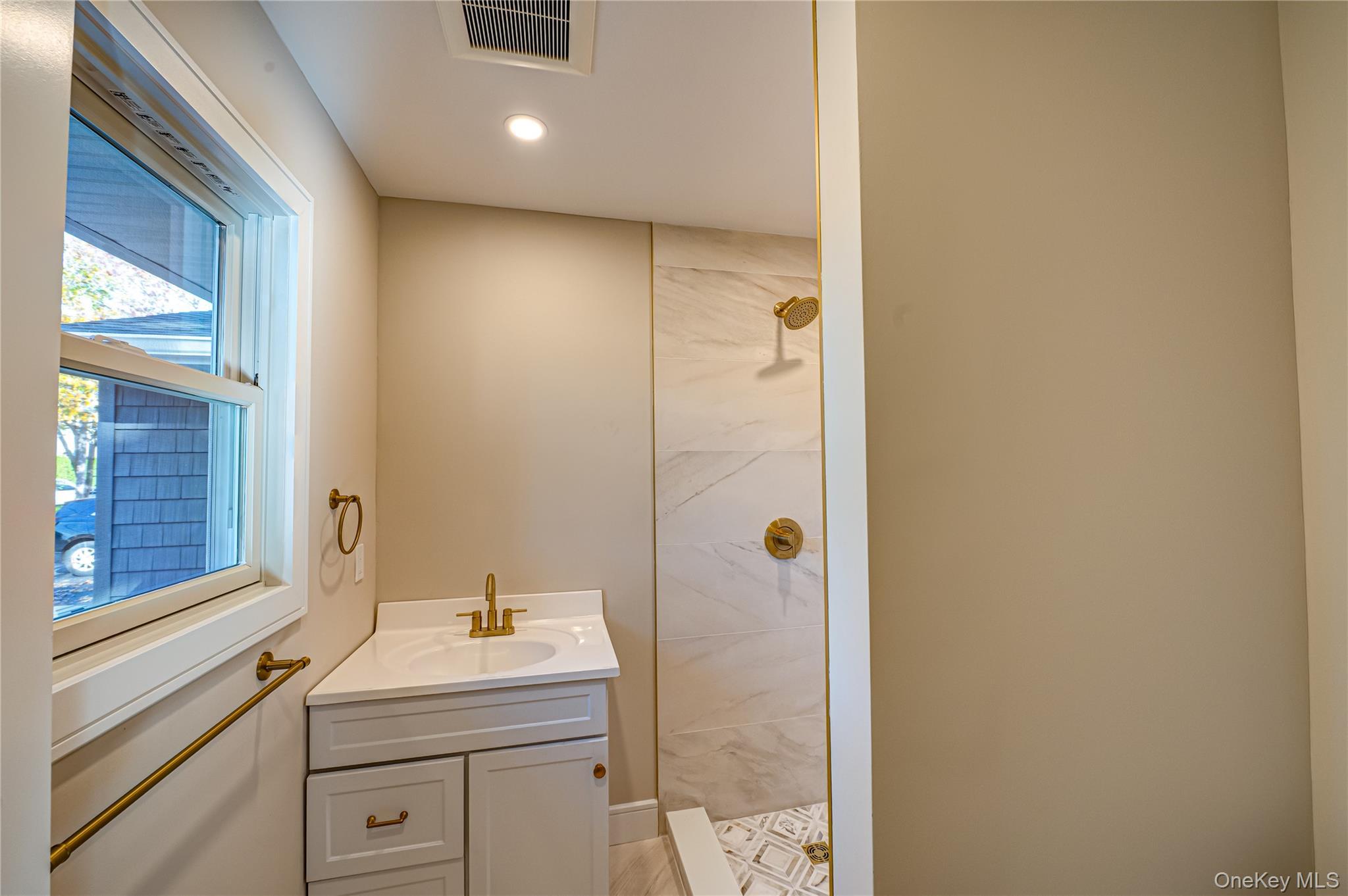 Single Family Tyler  Suffolk County, NY 11764, MLS-930289-17