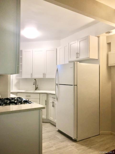 Apartment Odell  Bronx, NY 10462, MLS-930301-10