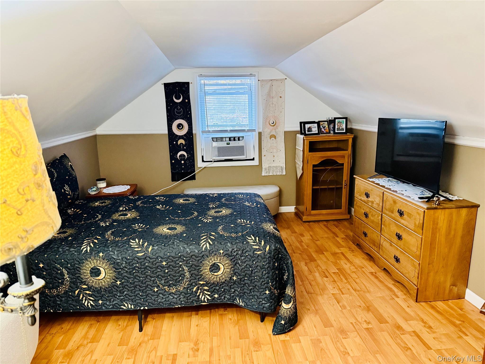 Single Family Dean Dutchess County, NY 12590, MLS-930313-12