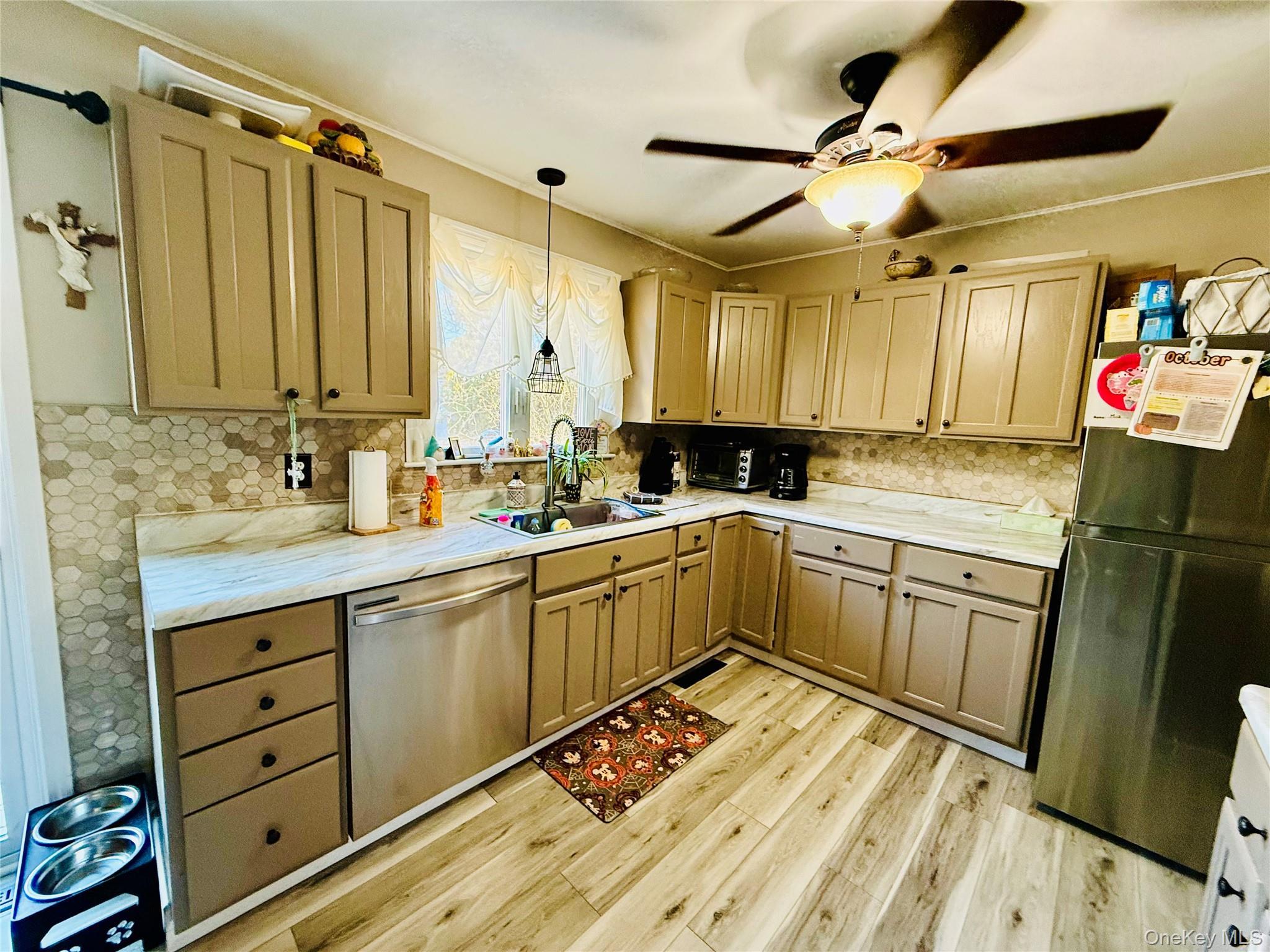 Single Family Dean Dutchess County, NY 12590, MLS-930313-5