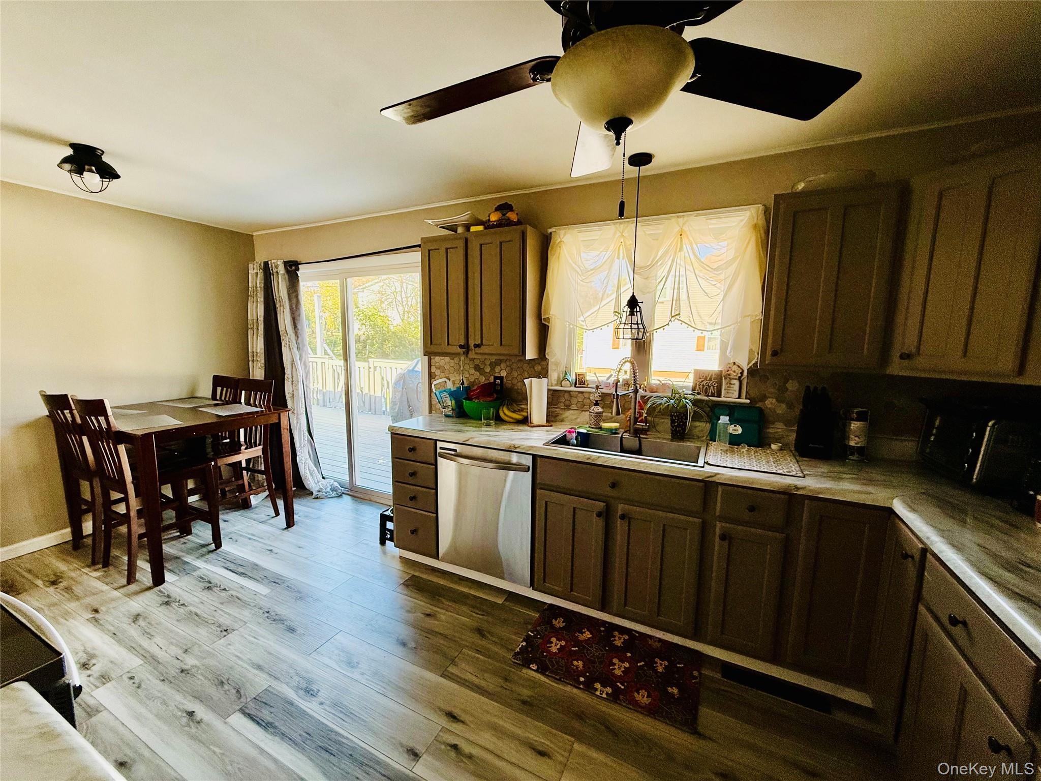 Single Family Dean Dutchess County, NY 12590, MLS-930313-7