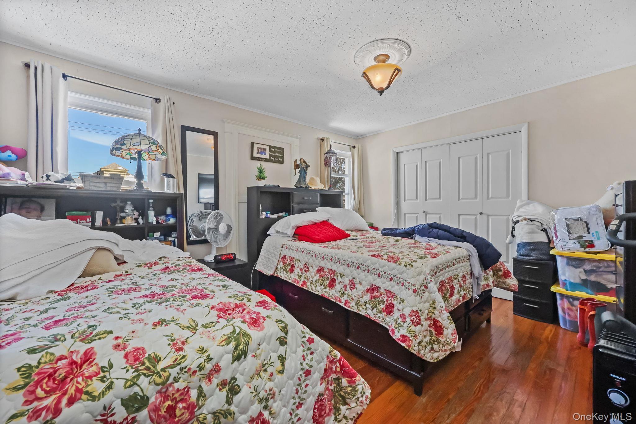 Single Family Paulding Bronx, NY 10462, MLS-930317-11