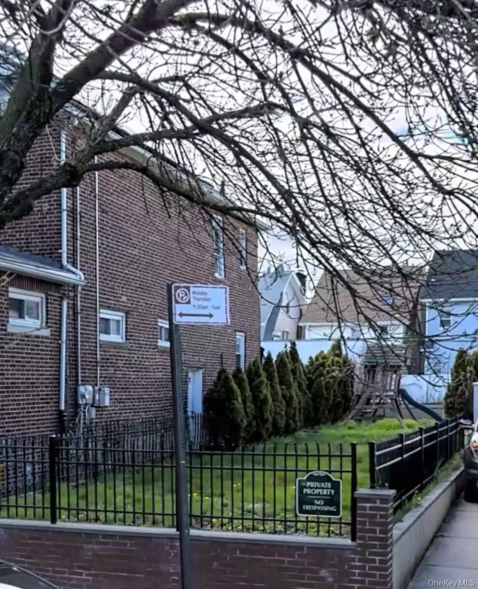 Single Family Paulding  Bronx, NY 10462, MLS-930317-2