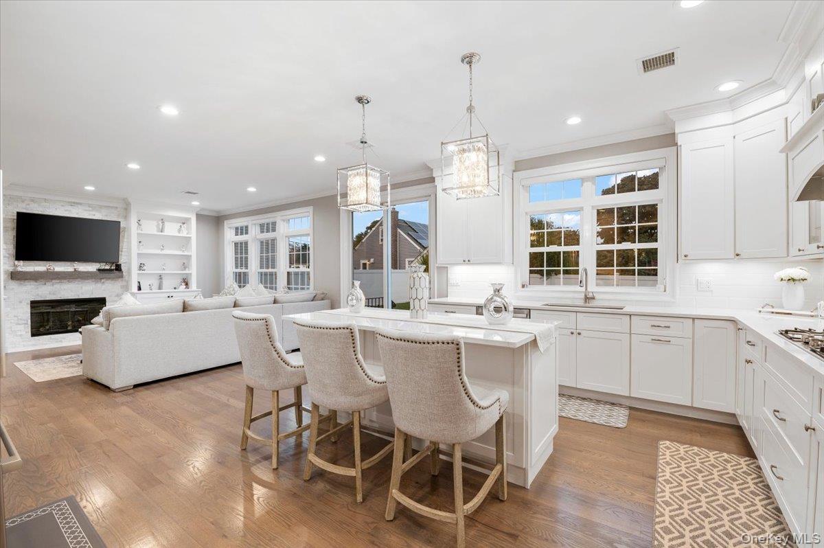 Single Family Bellmore  Nassau County, NY 11710, MLS-930322-13