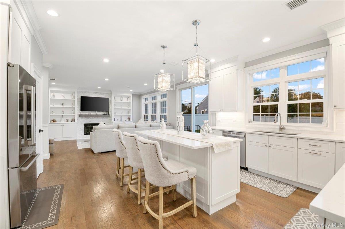 Single Family Bellmore  Nassau County, NY 11710, MLS-930322-16