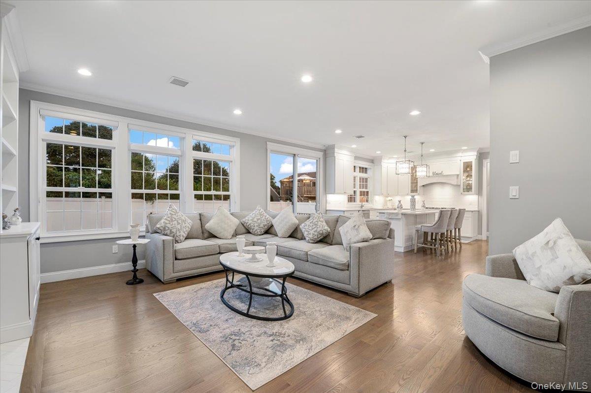 Single Family Bellmore  Nassau County, NY 11710, MLS-930322-18