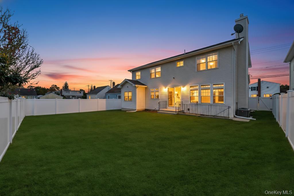 Single Family Bellmore  Nassau County, NY 11710, MLS-930322-35