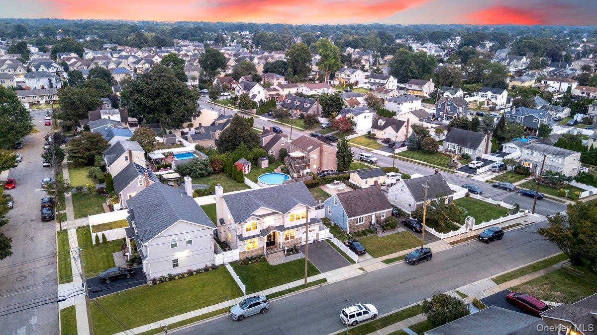 Single Family Bellmore  Nassau County, NY 11710, MLS-930322-37