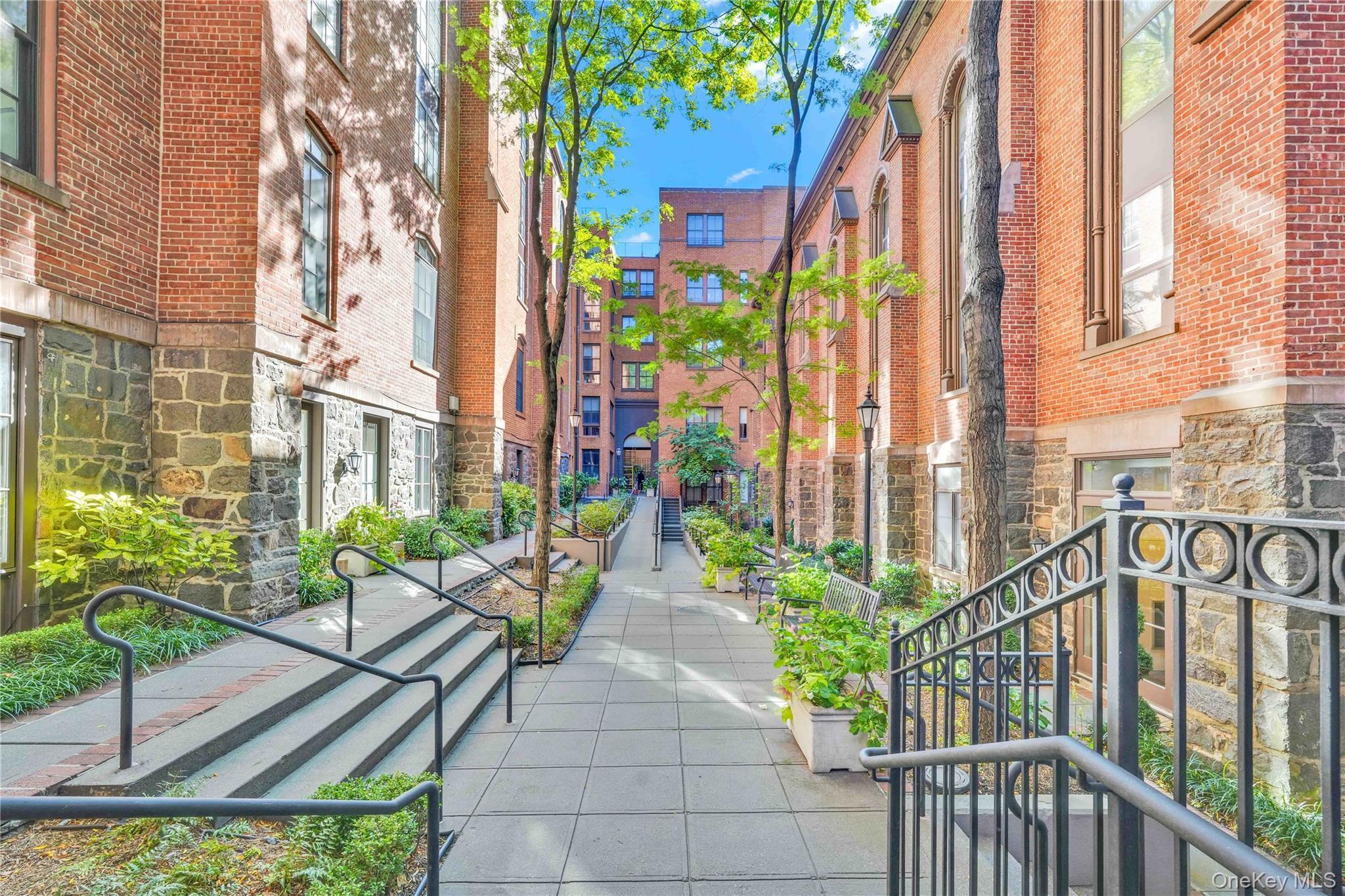 Condo Hicks  Brooklyn, NY 11201, MLS-930326-19