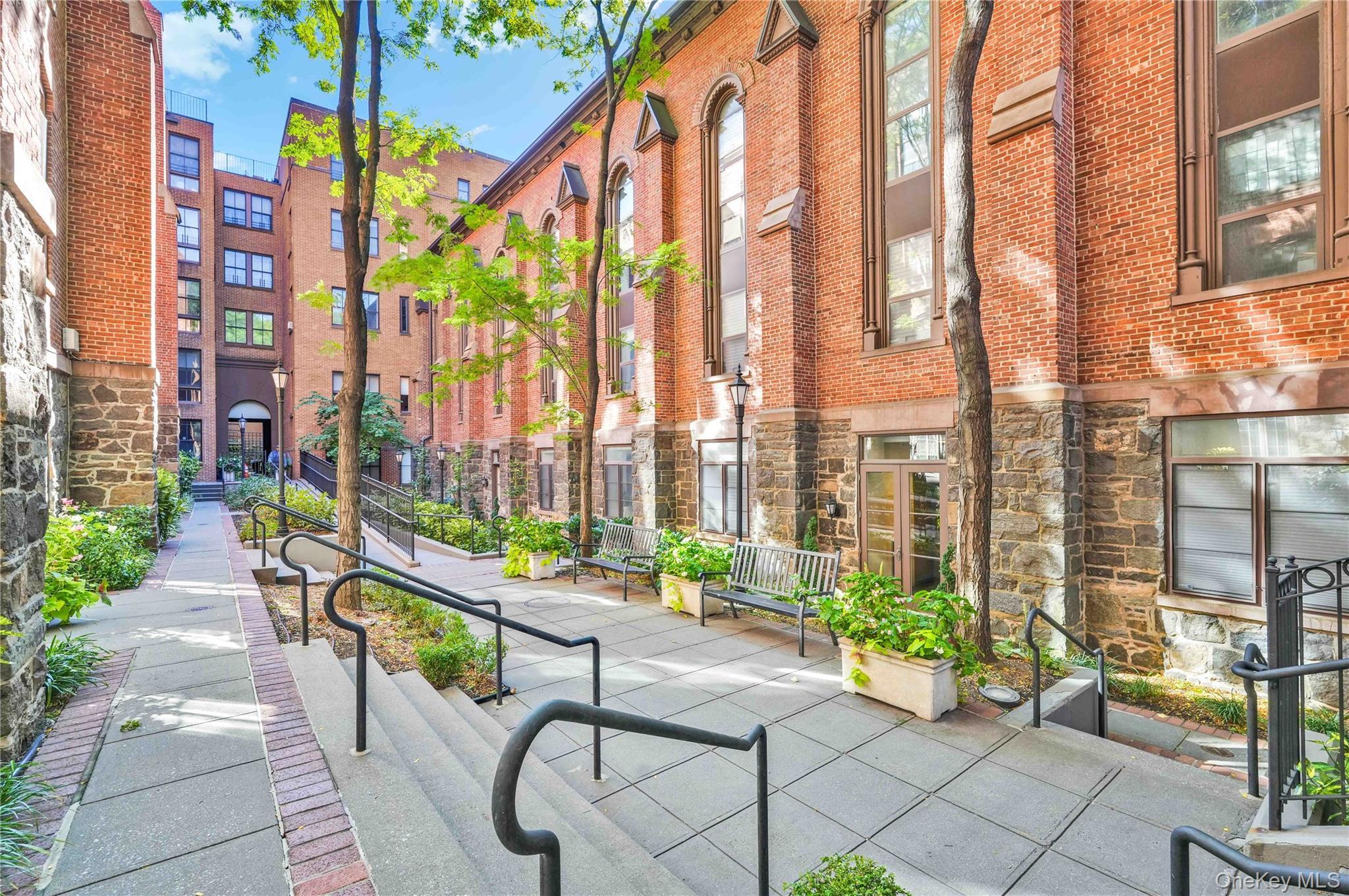 Condo Hicks  Brooklyn, NY 11201, MLS-930326-20