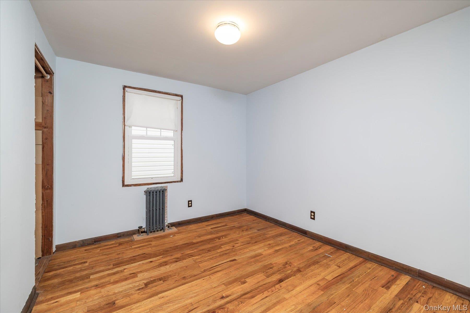 Single Family Dallas Suffolk County, NY 11757, MLS-930331-14