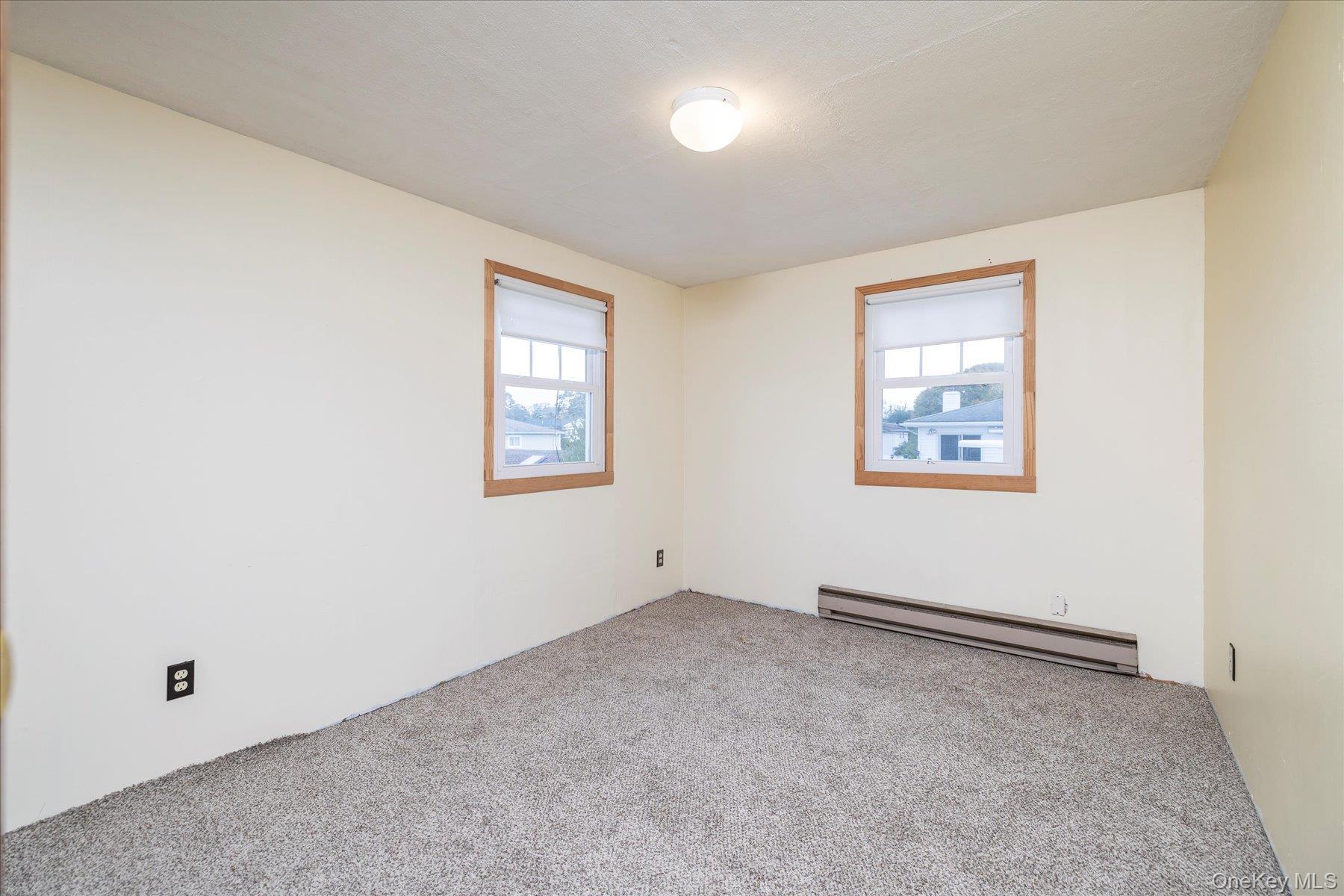 Single Family Dallas Suffolk County, NY 11757, MLS-930331-18