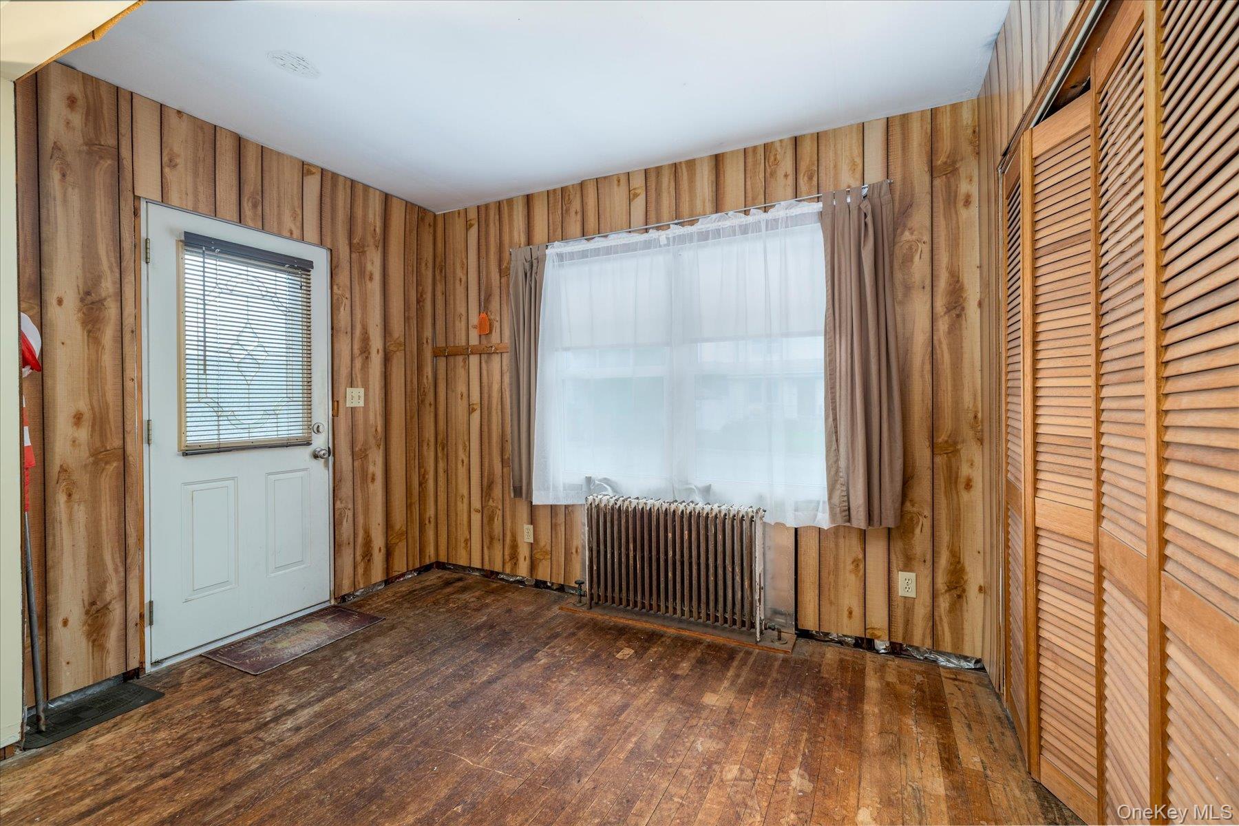 Single Family Dallas Suffolk County, NY 11757, MLS-930331-7