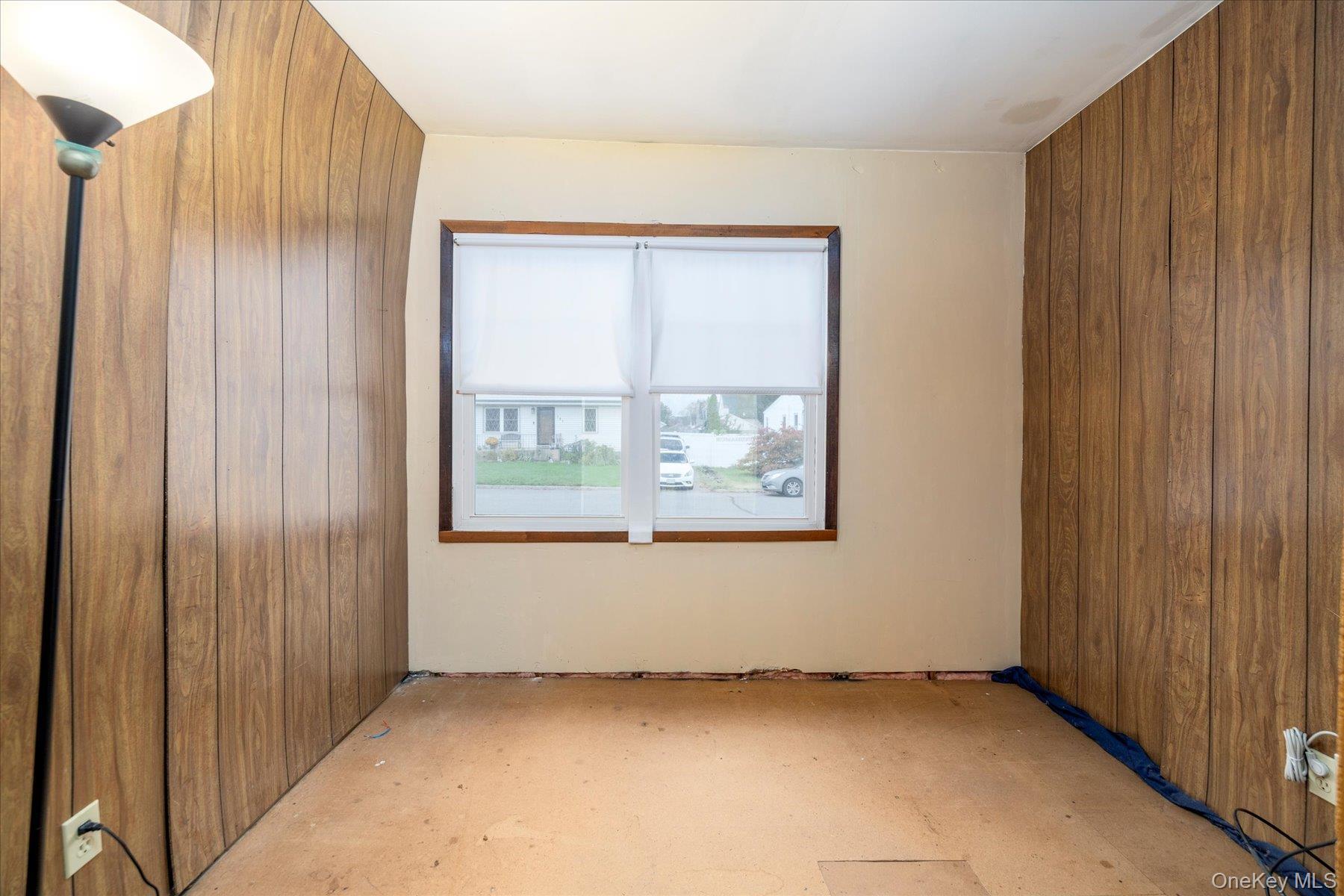 Single Family Dallas Suffolk County, NY 11757, MLS-930331-9