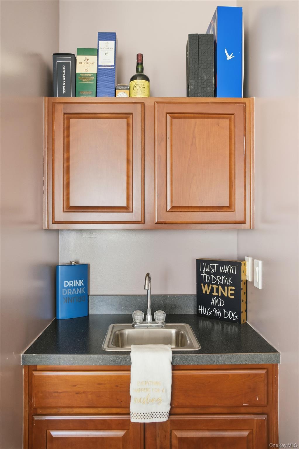 Single Family Hewitt  Rockland County, NY 10923, MLS-930332-10