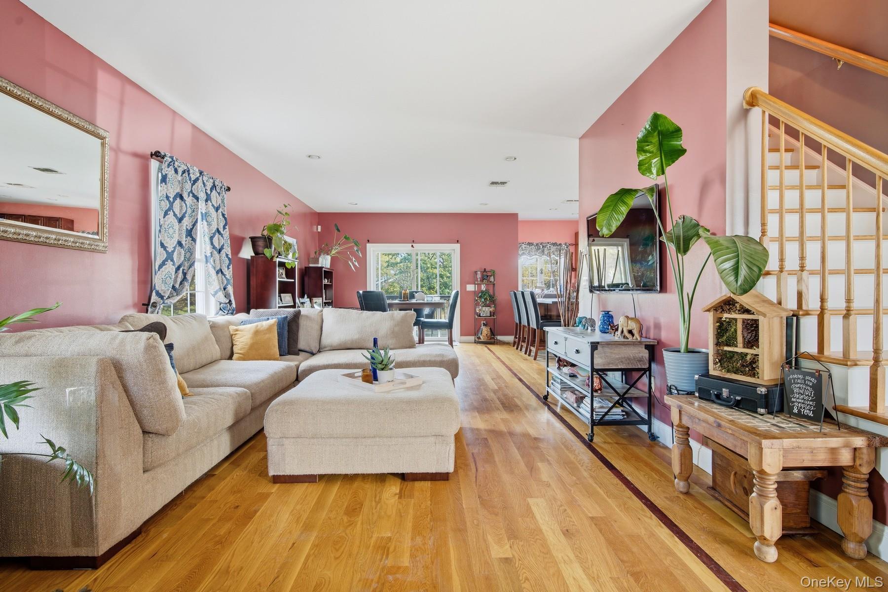 Single Family Hewitt  Rockland County, NY 10923, MLS-930332-12