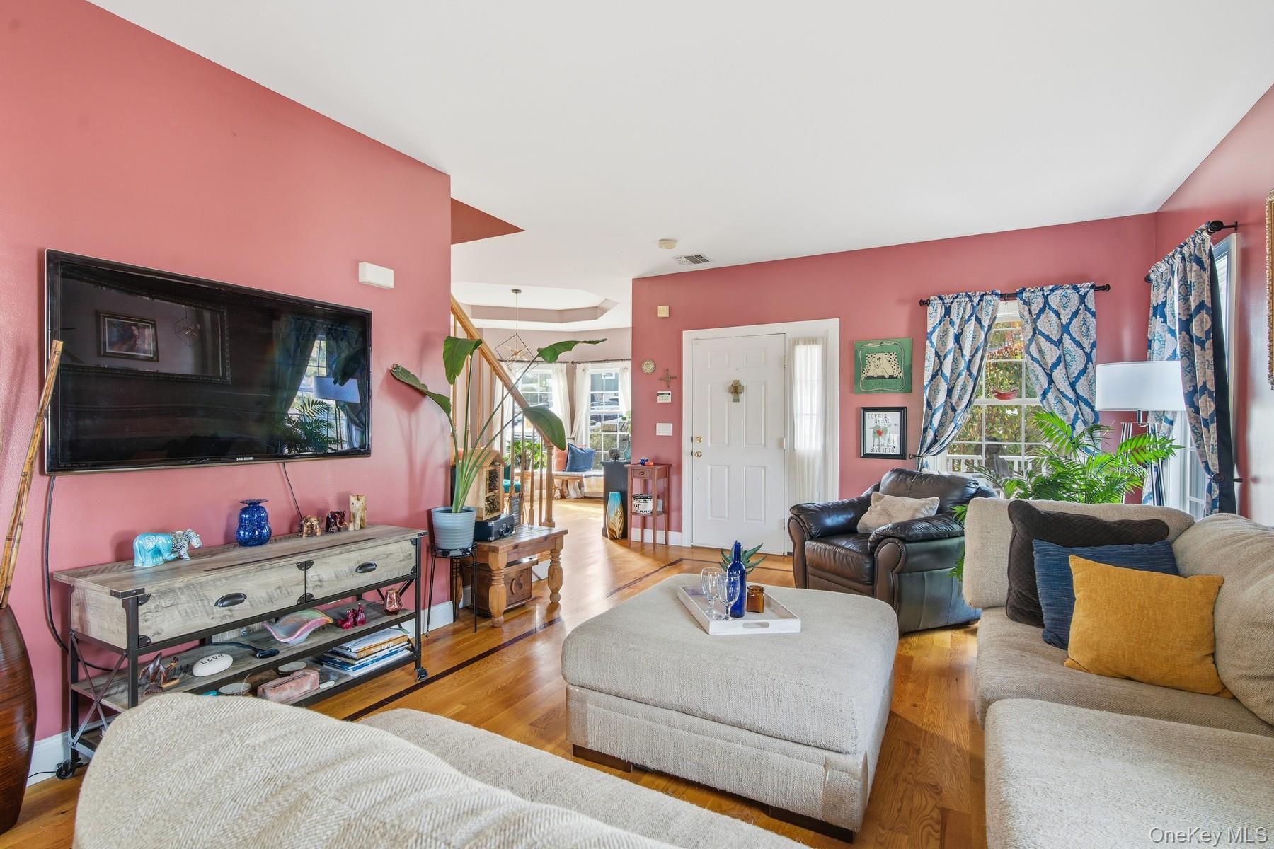 Single Family Hewitt  Rockland County, NY 10923, MLS-930332-7