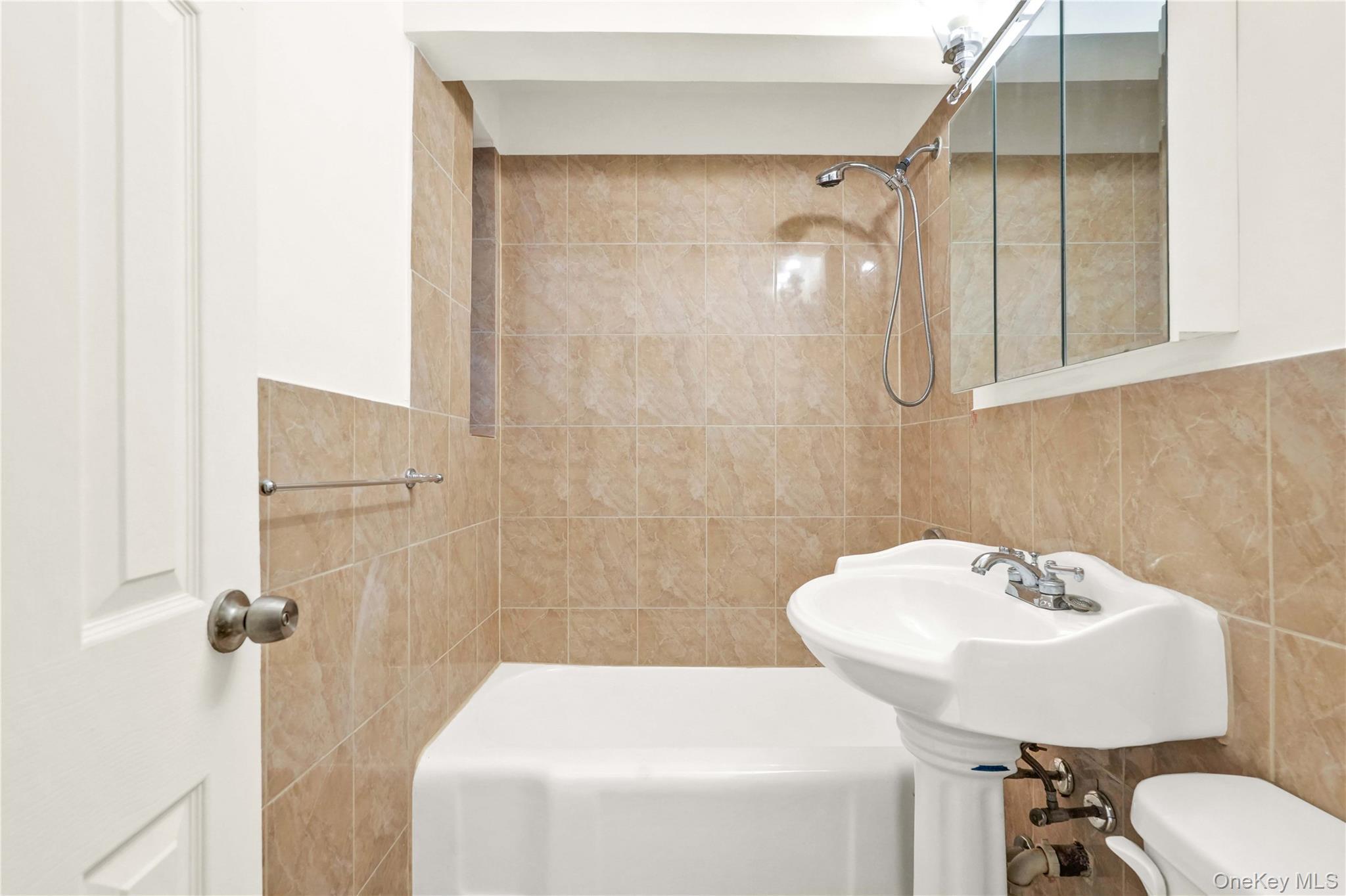 Coop 71st  Queens, NY 11367, MLS-930346-18