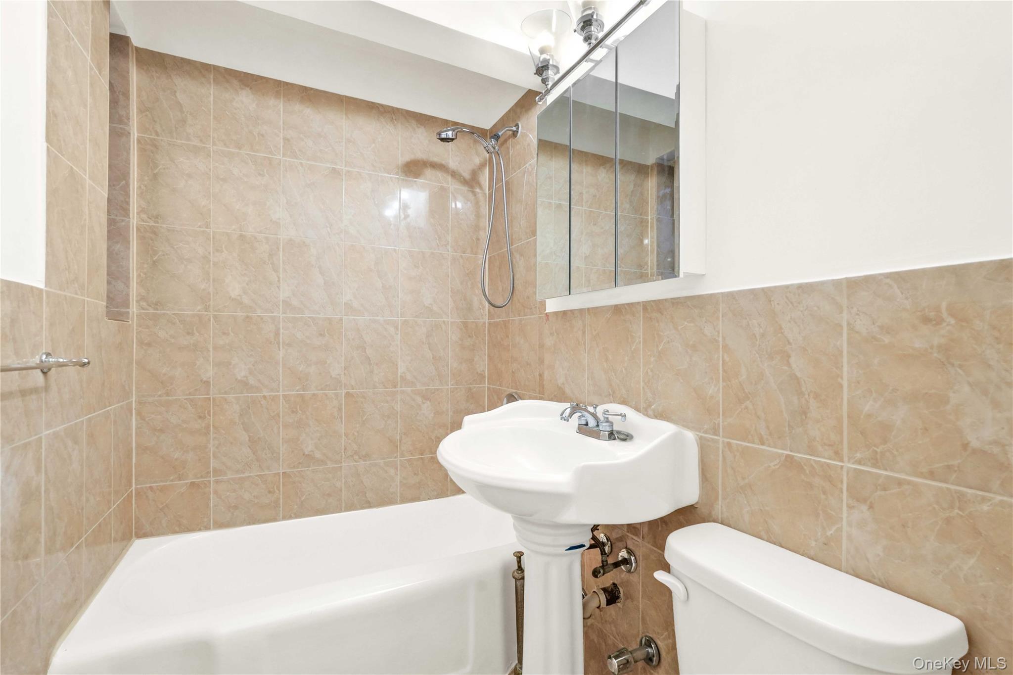 Coop 71st  Queens, NY 11367, MLS-930346-19