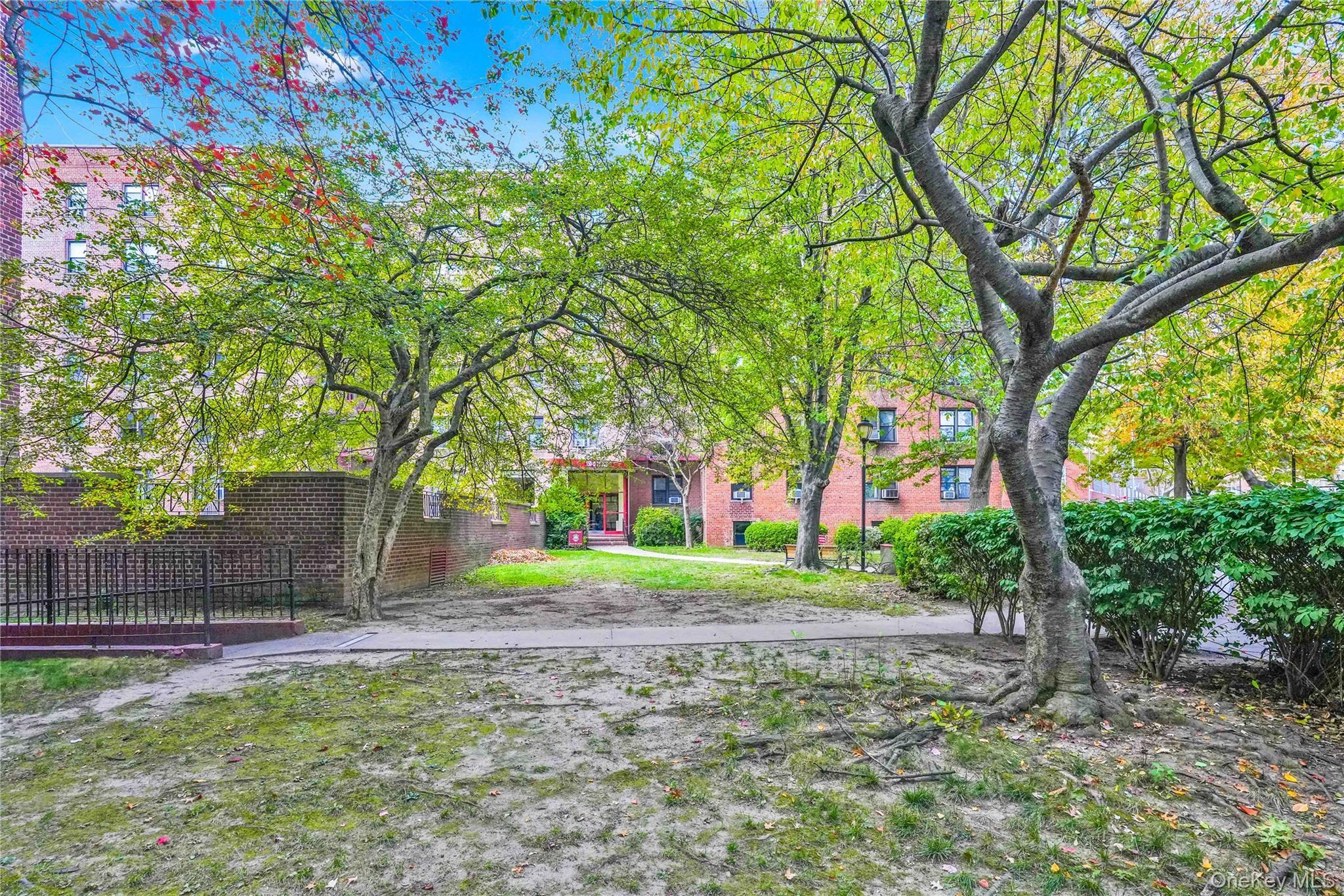 Coop 71st  Queens, NY 11367, MLS-930346-20