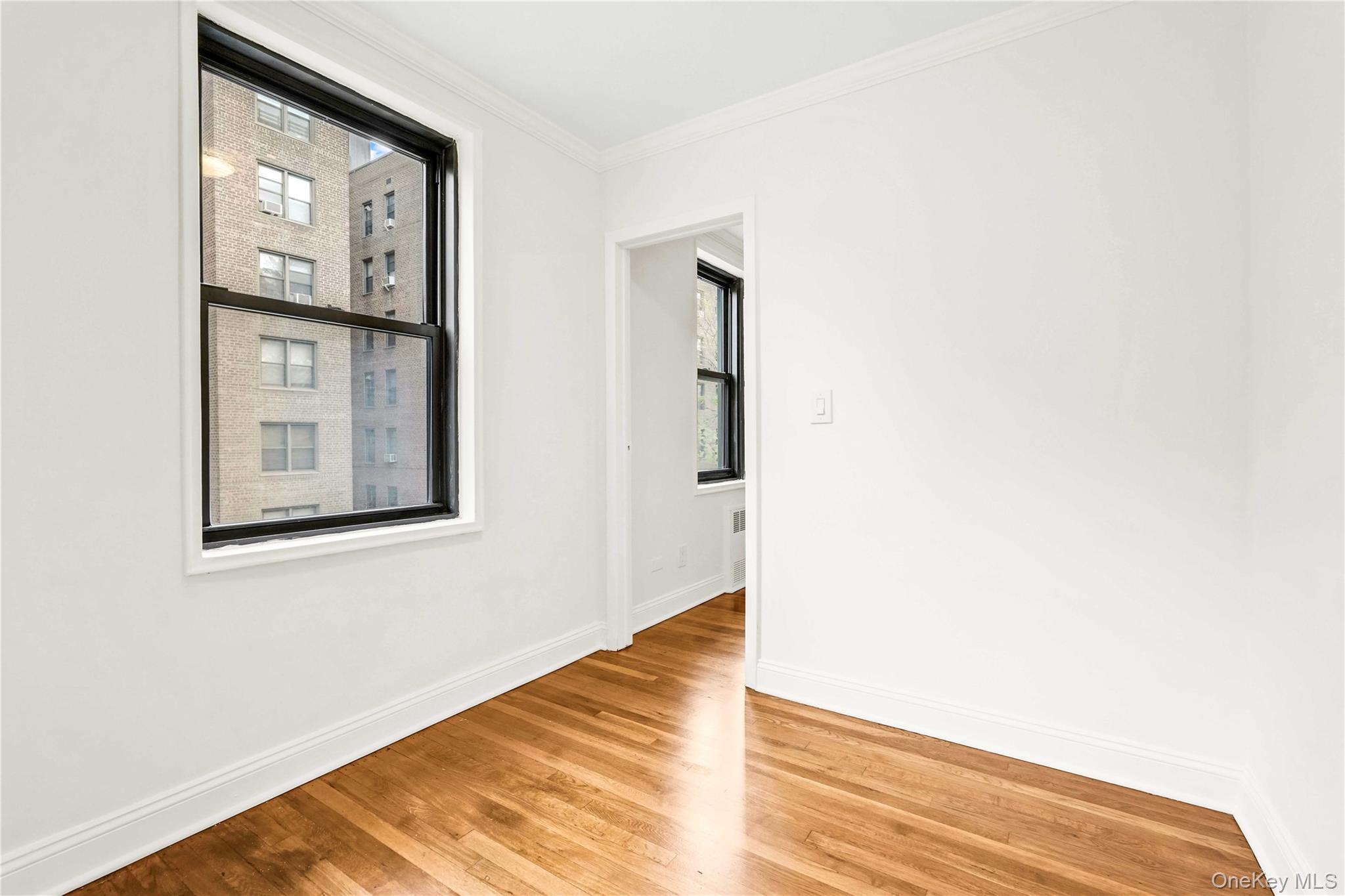 Coop 71st  Queens, NY 11367, MLS-930346-6