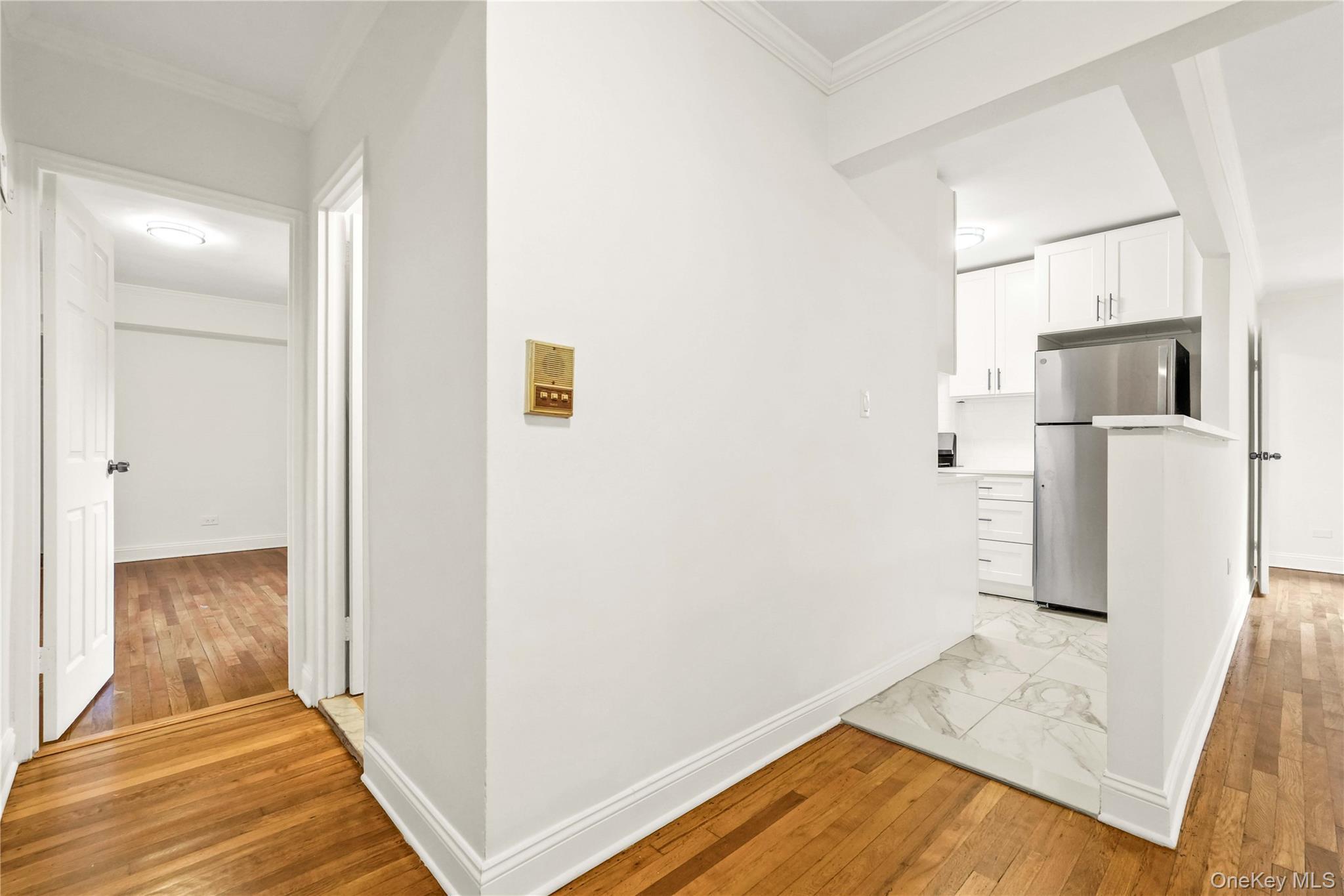 Coop 71st  Queens, NY 11367, MLS-930346-8