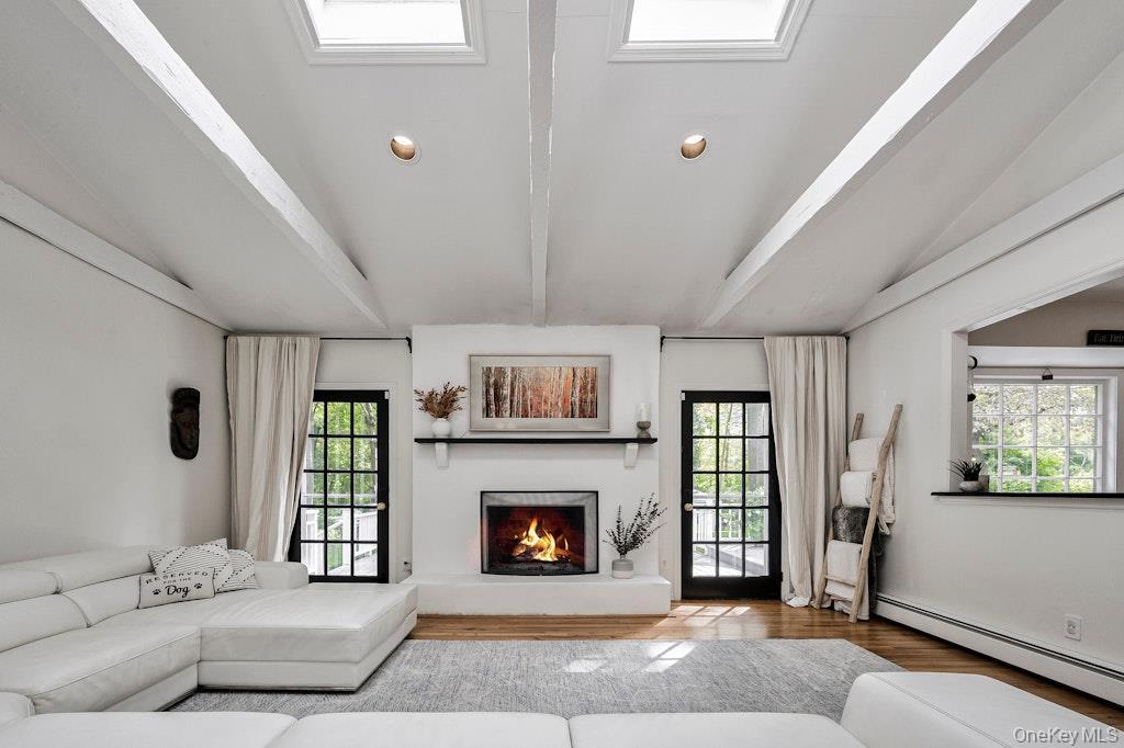 Single Family Pebble Hill  Suffolk County, NY 11768, MLS-930363-15