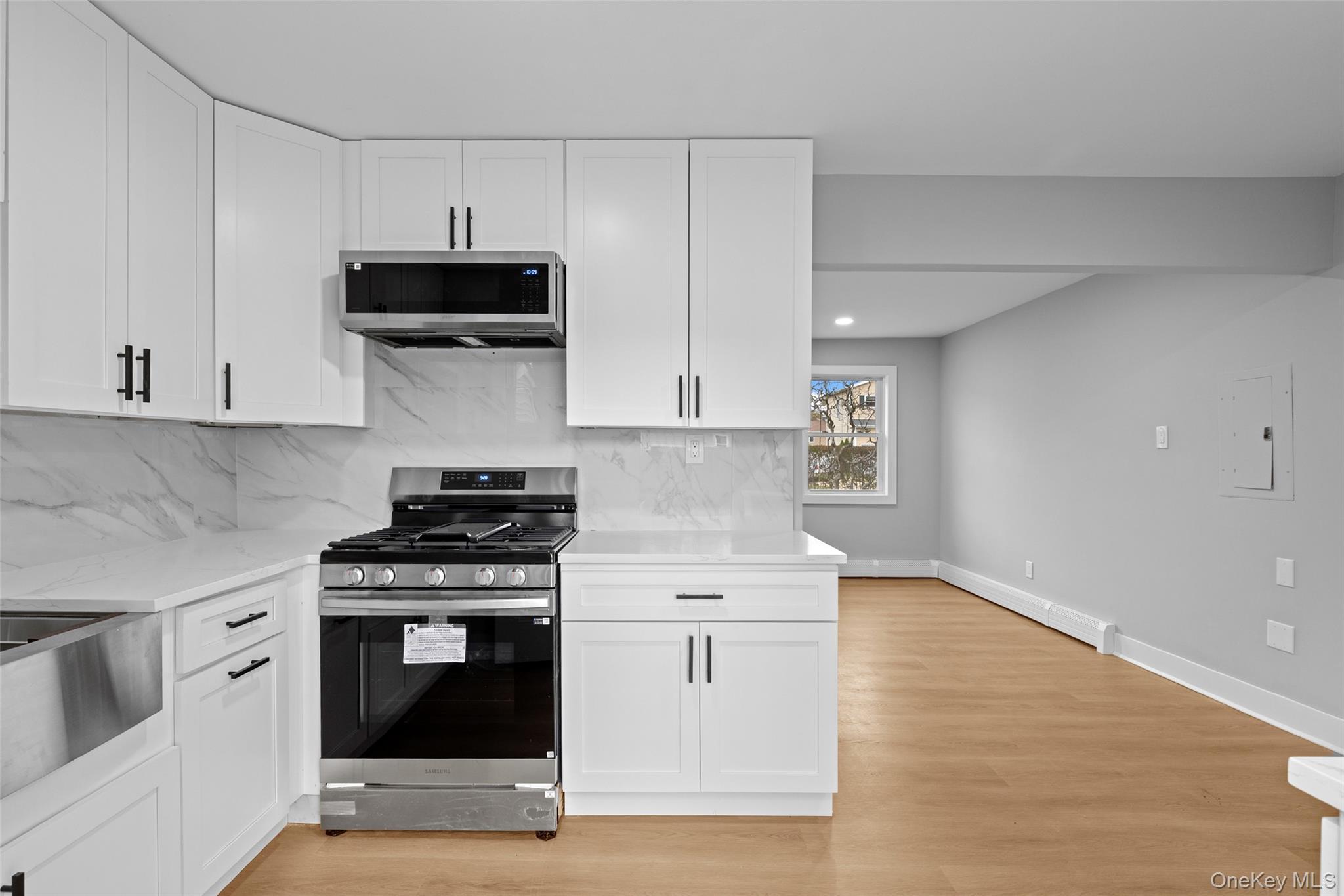 Single Family Meade Suffolk County, NY 11713, MLS-930389-11