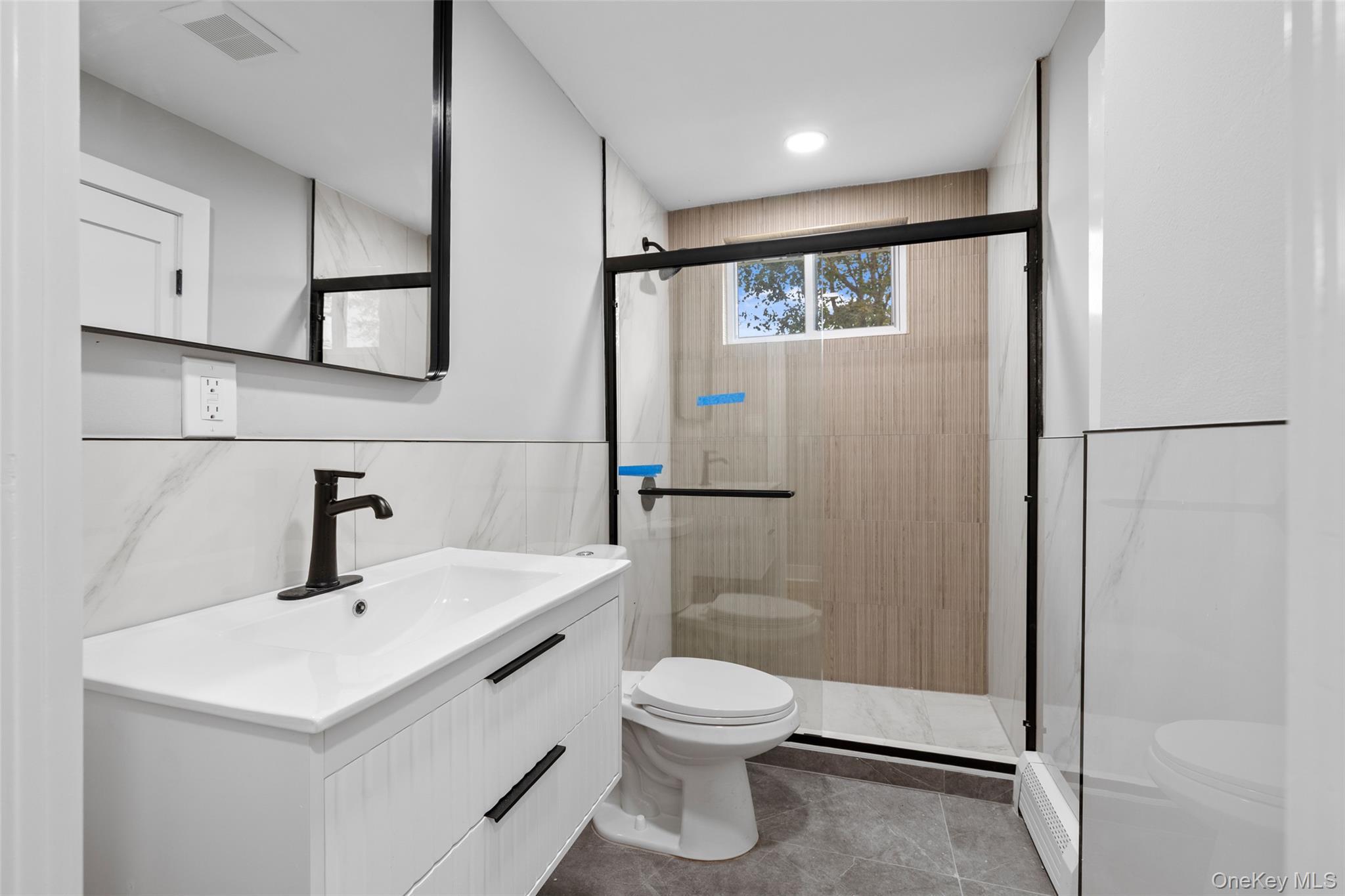 Single Family Meade Suffolk County, NY 11713, MLS-930389-14