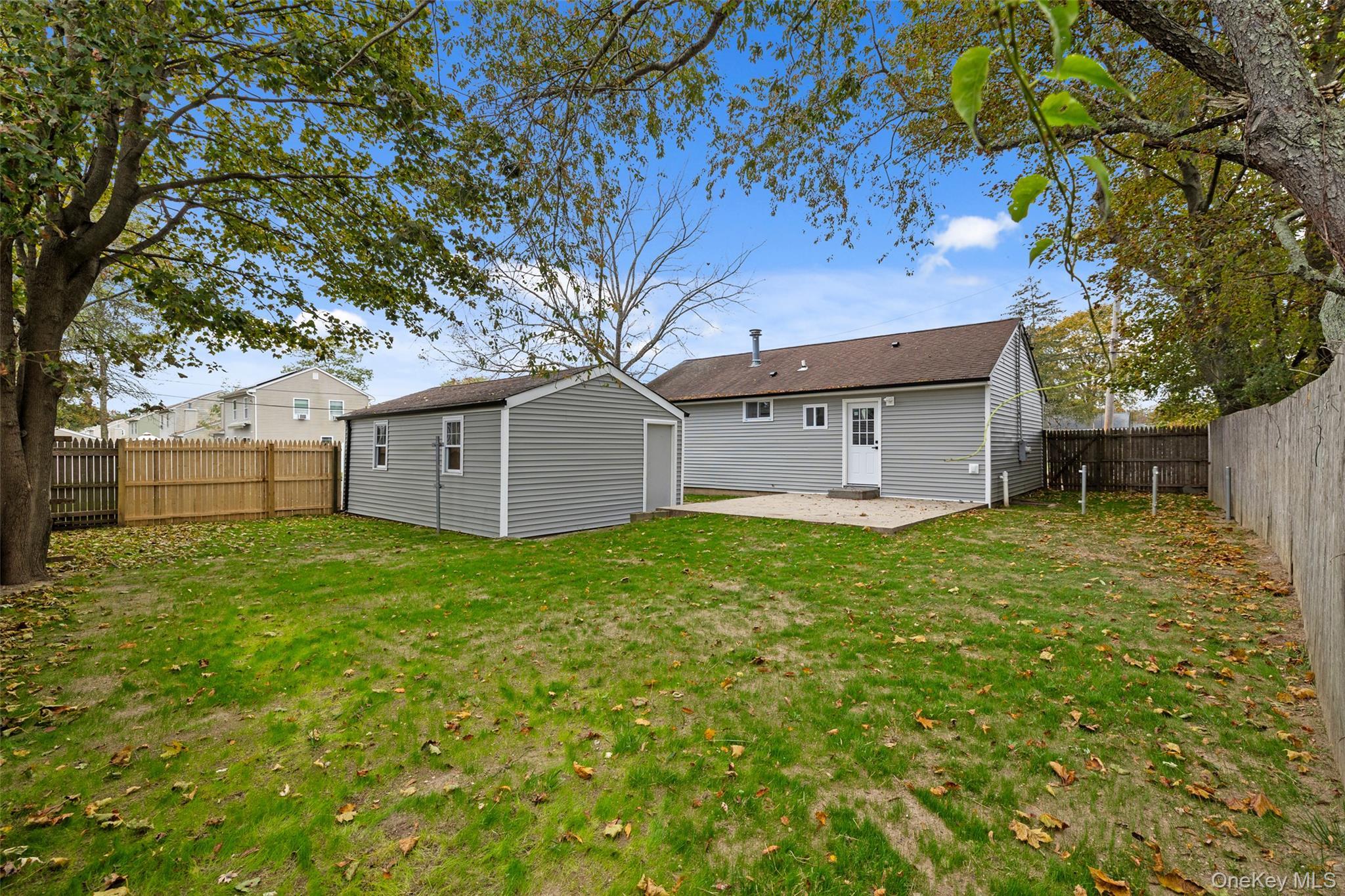 Single Family Meade Suffolk County, NY 11713, MLS-930389-24