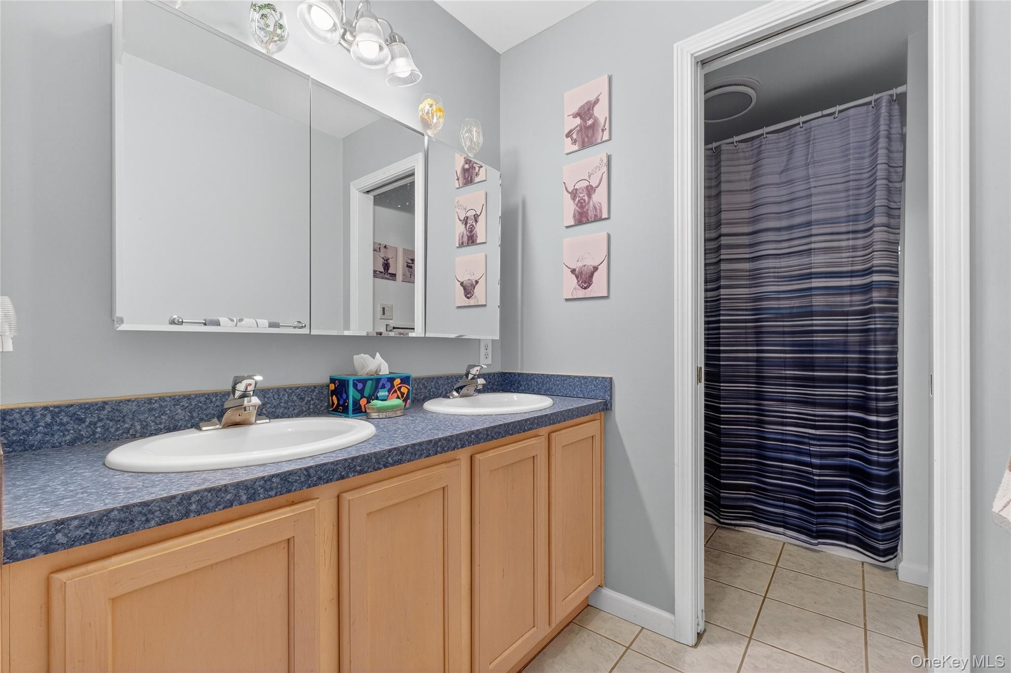 Single Family Cornwall Hill Putnam County, NY 12563, MLS-930401-11