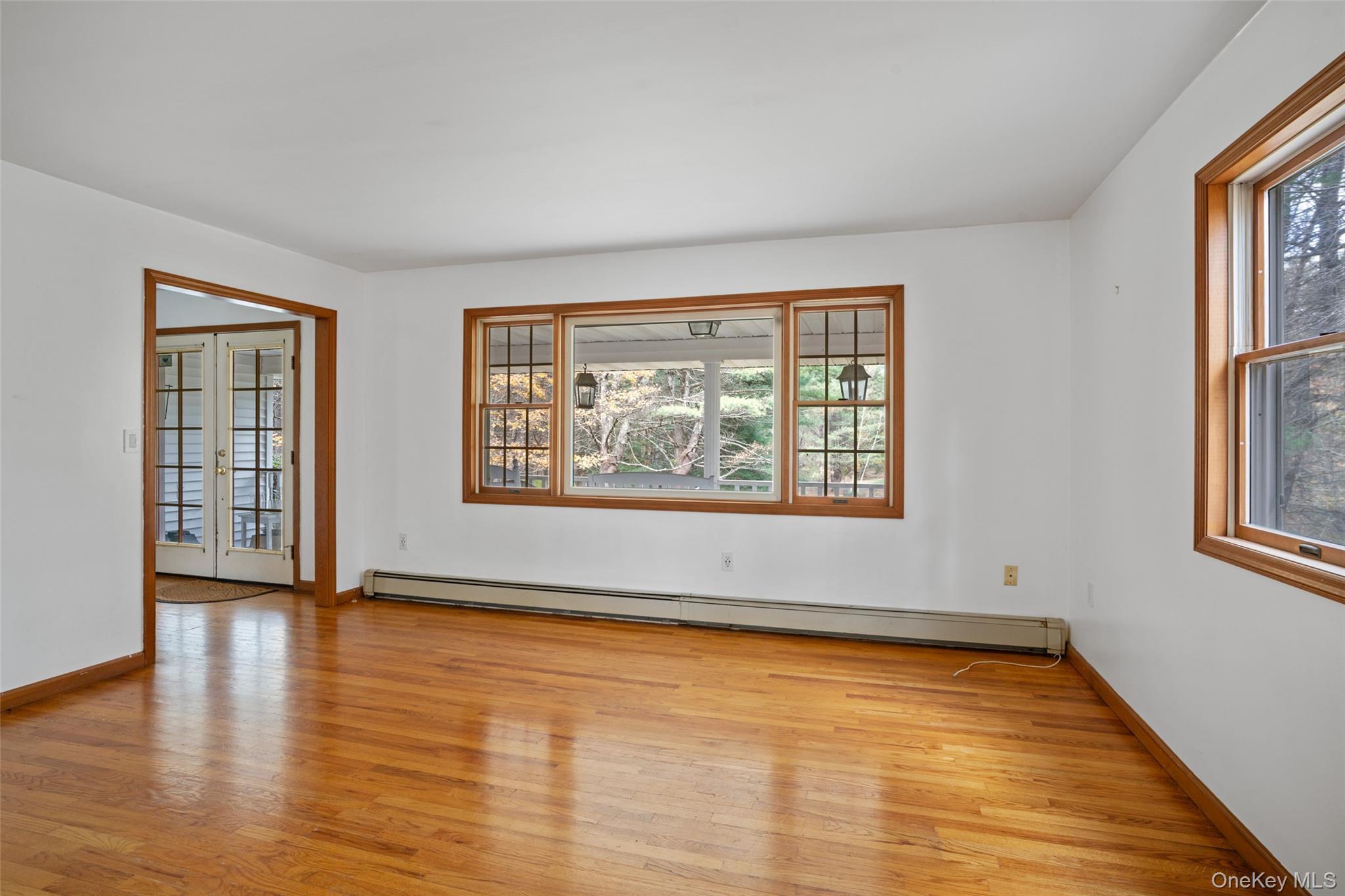 Single Family Glasco Ulster County, NY 12477, MLS-930429-15