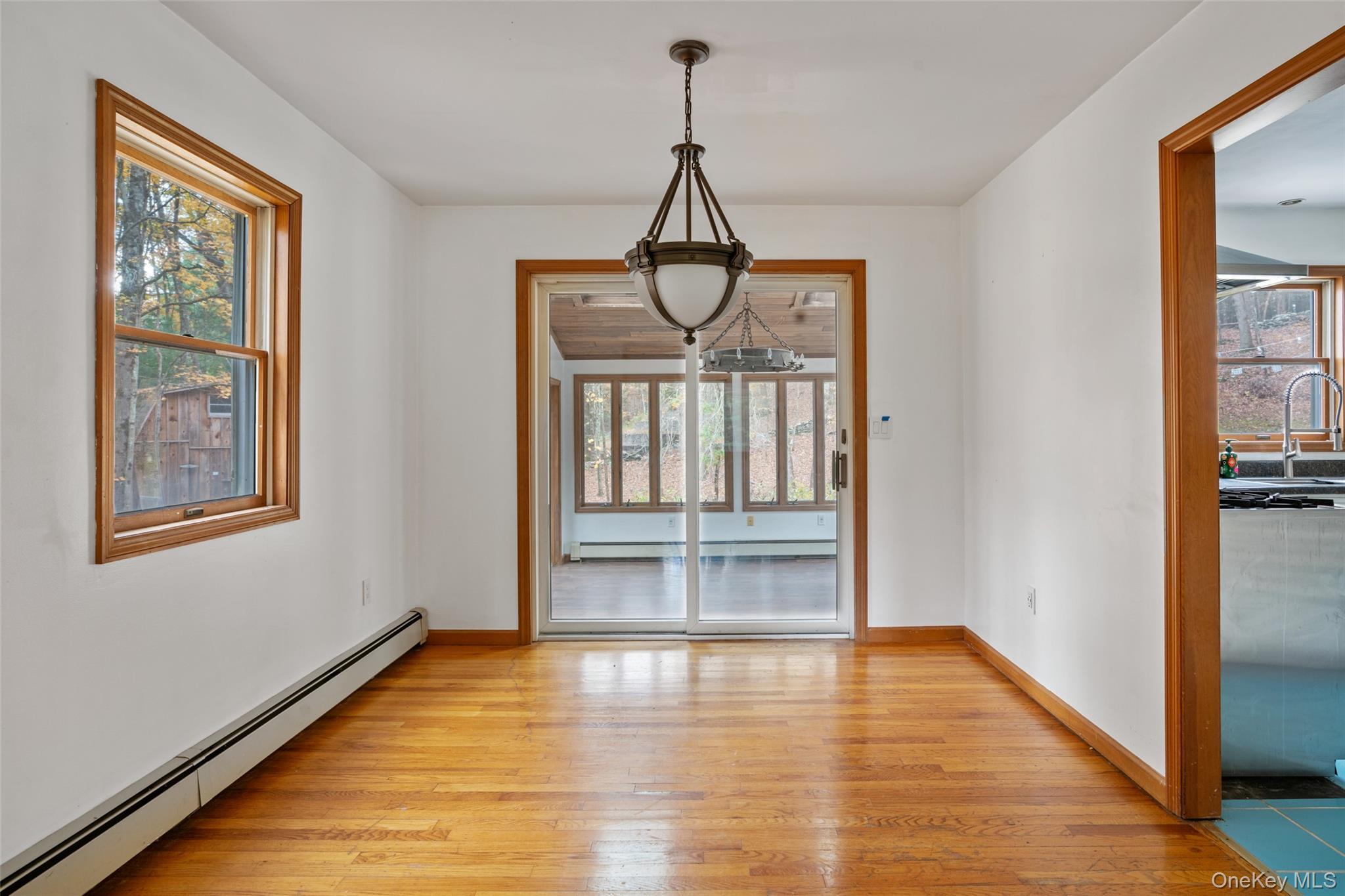 Single Family Glasco Ulster County, NY 12477, MLS-930429-17