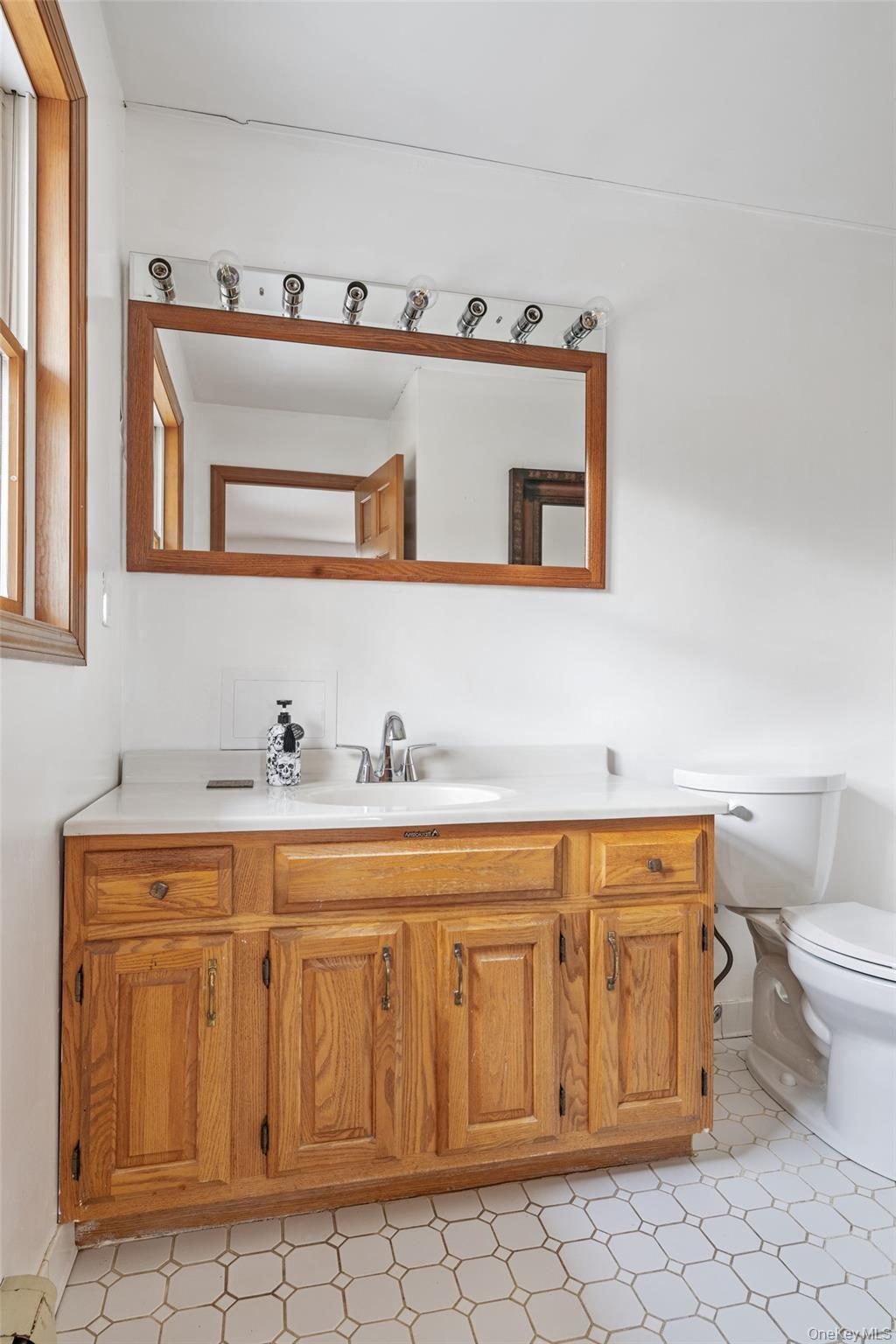 Single Family Glasco Ulster County, NY 12477, MLS-930429-36