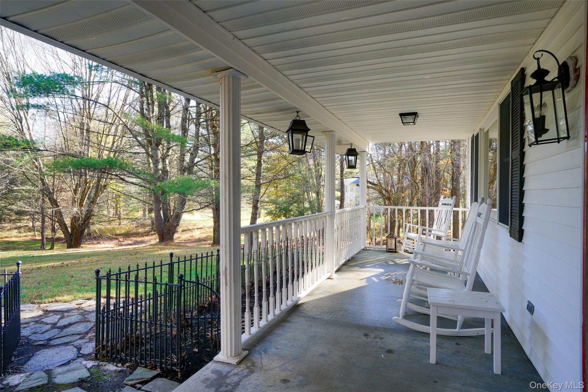 Single Family Glasco Ulster County, NY 12477, MLS-930429-7