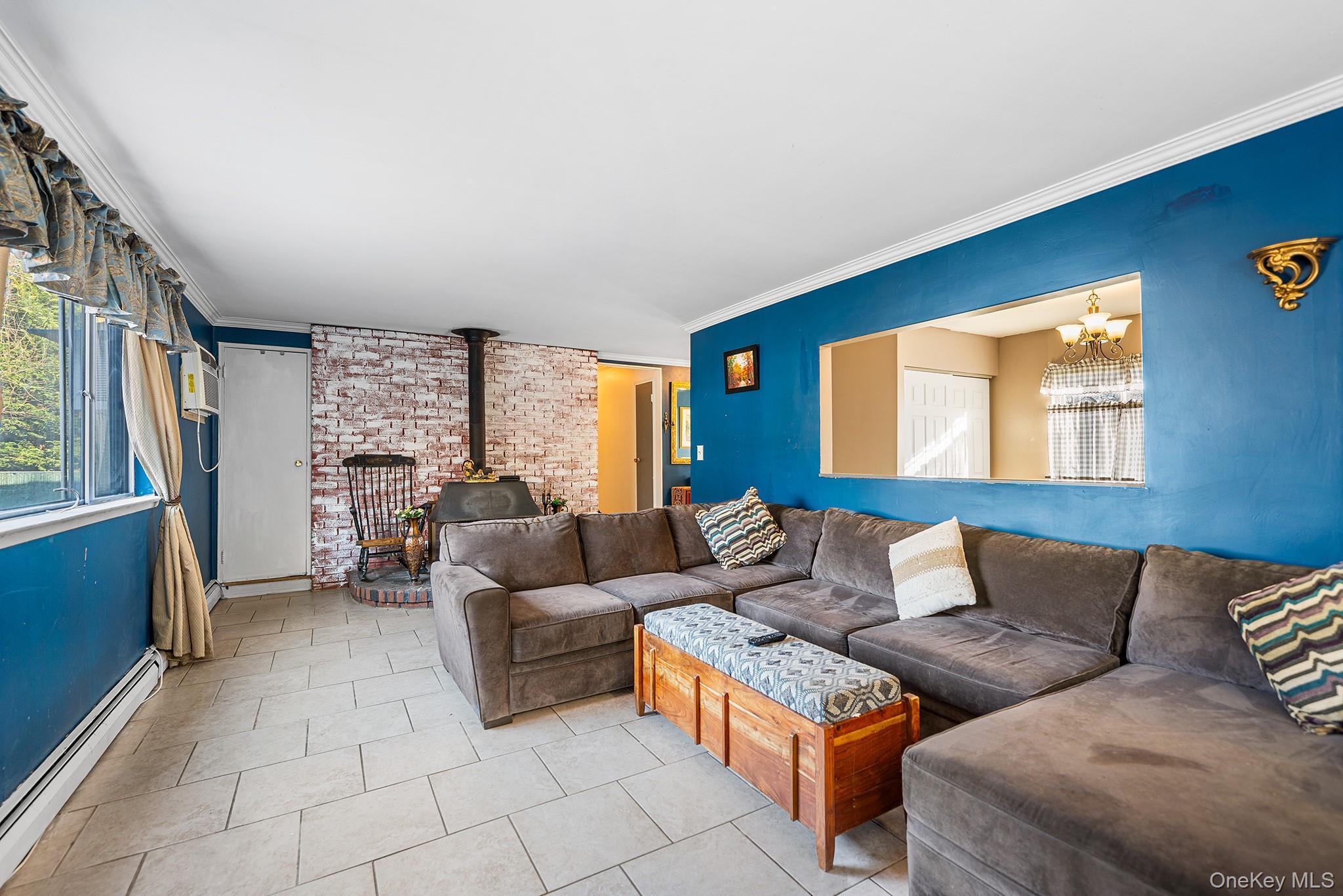 Single Family Atlantic Suffolk County, NY 11722, MLS-930435-12