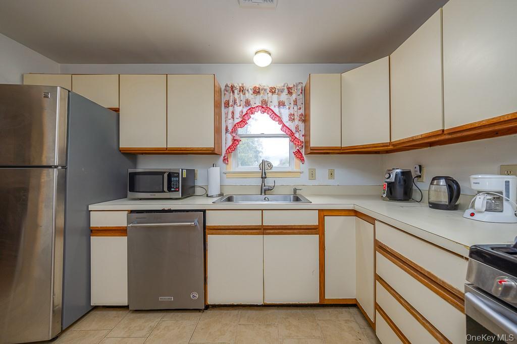 Single Family Ossman Rockland County, NY 10923, MLS-930438-10