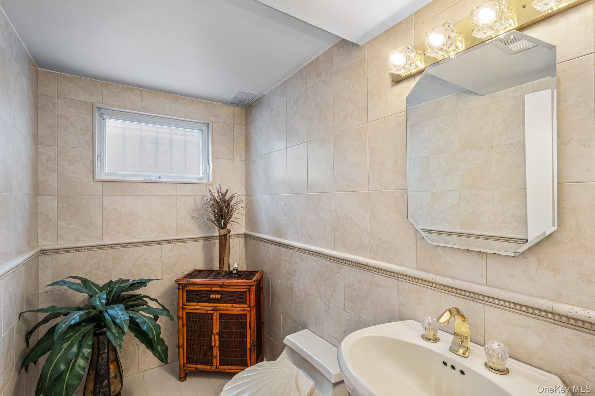 Single Family 84th  Queens, NY 11414, MLS-930466-22