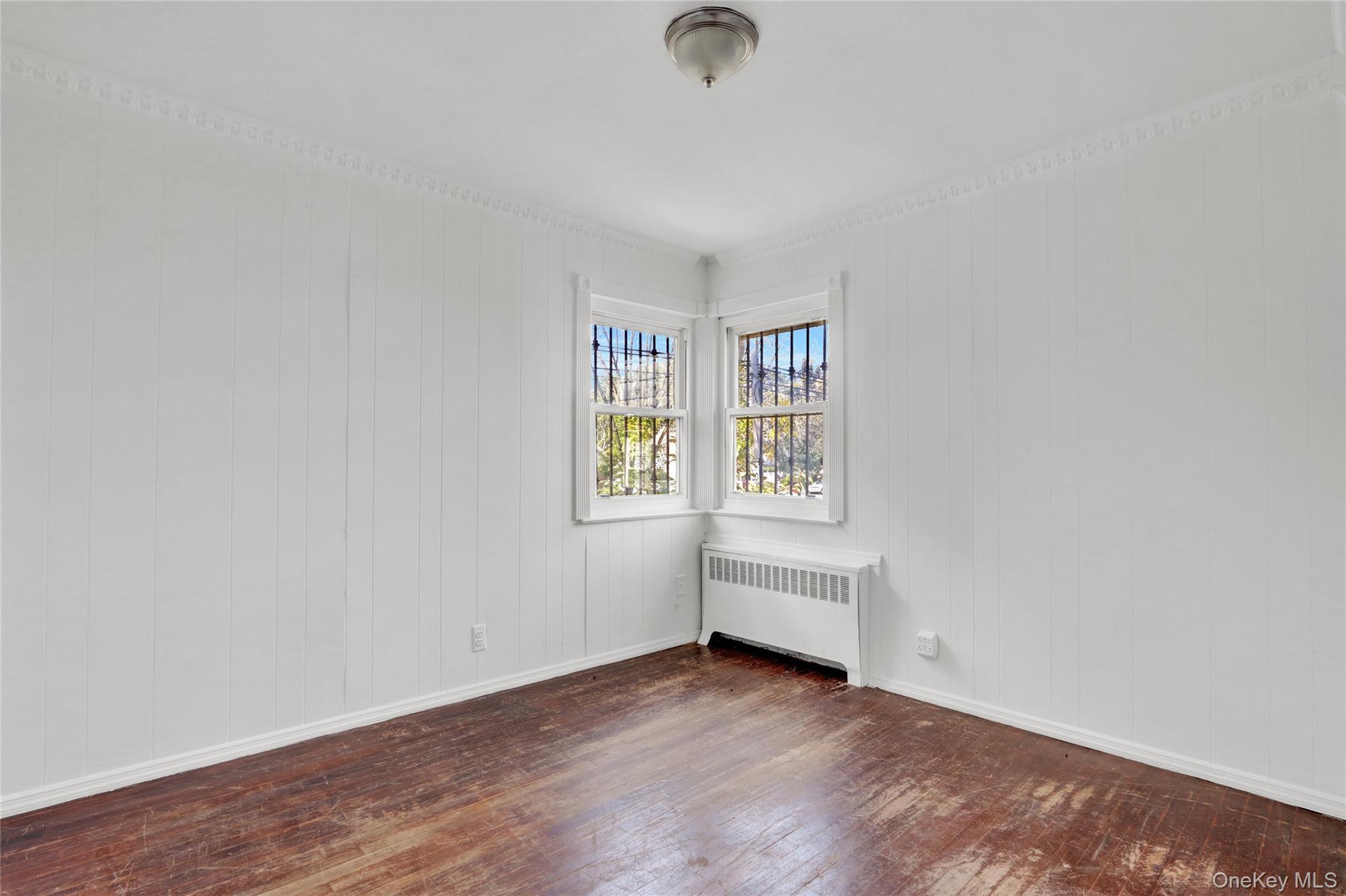 Single Family Roy  Nassau County, NY 11552, MLS-930467-9