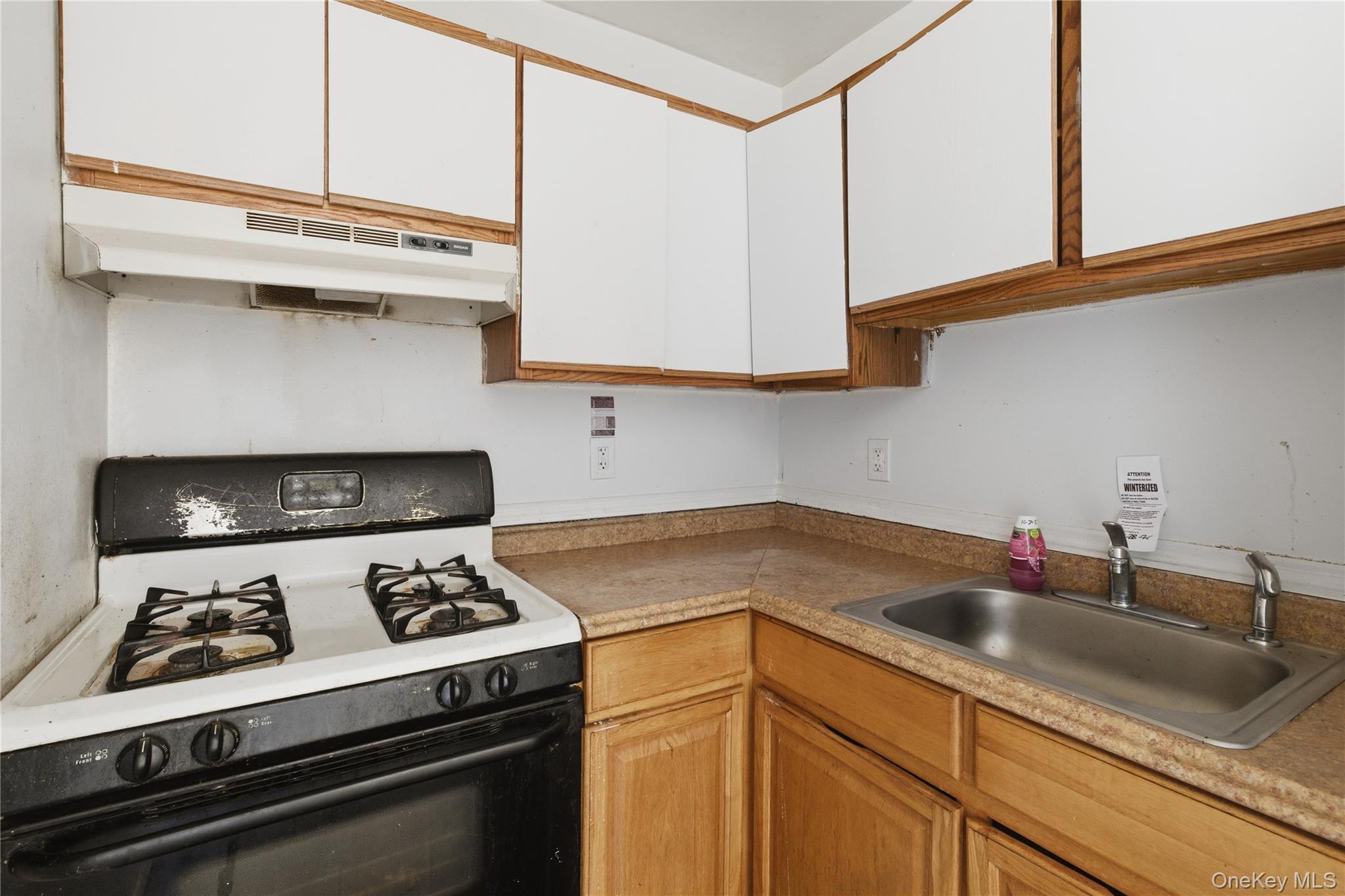 Single Family Bronx Bronx, NY 10470, MLS-930475-13