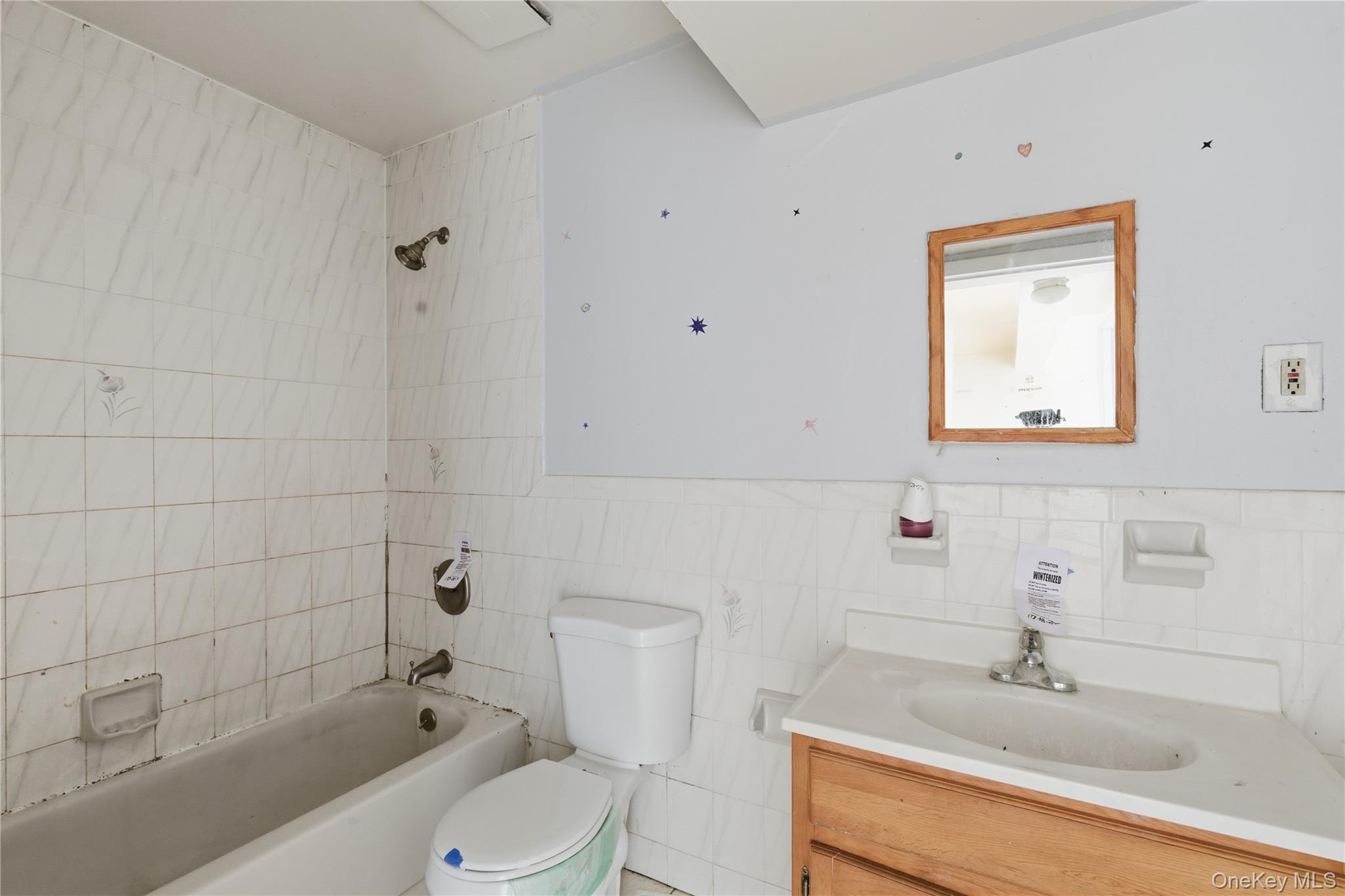 Single Family Bronx Bronx, NY 10470, MLS-930475-18