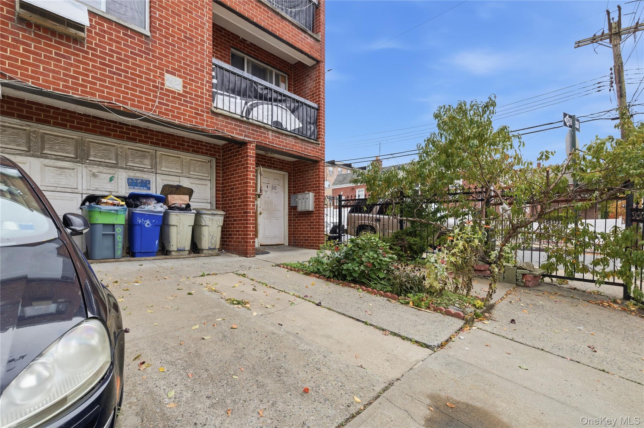 Single Family Bronx Bronx, NY 10470, MLS-930475-21