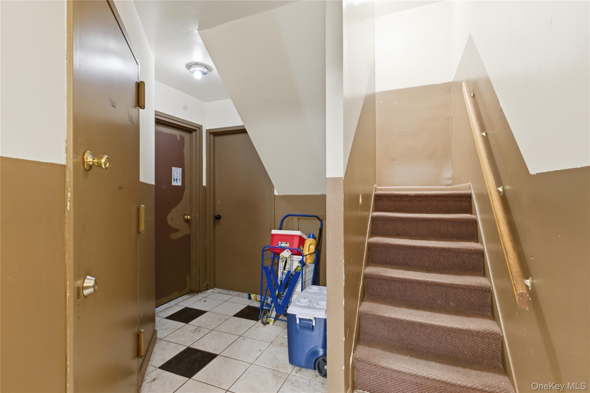 Single Family Bronx Bronx, NY 10470, MLS-930475-6