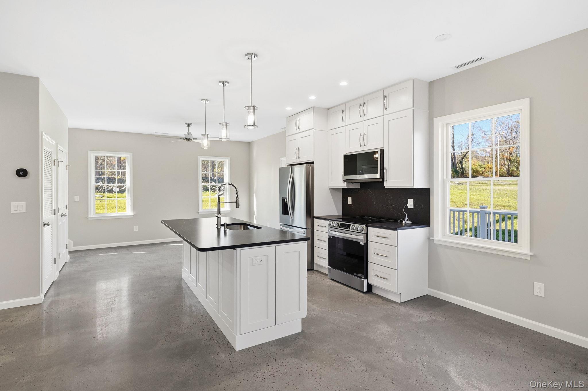 Single Family Cushman Putnam County, NY 12563, MLS-930476-14