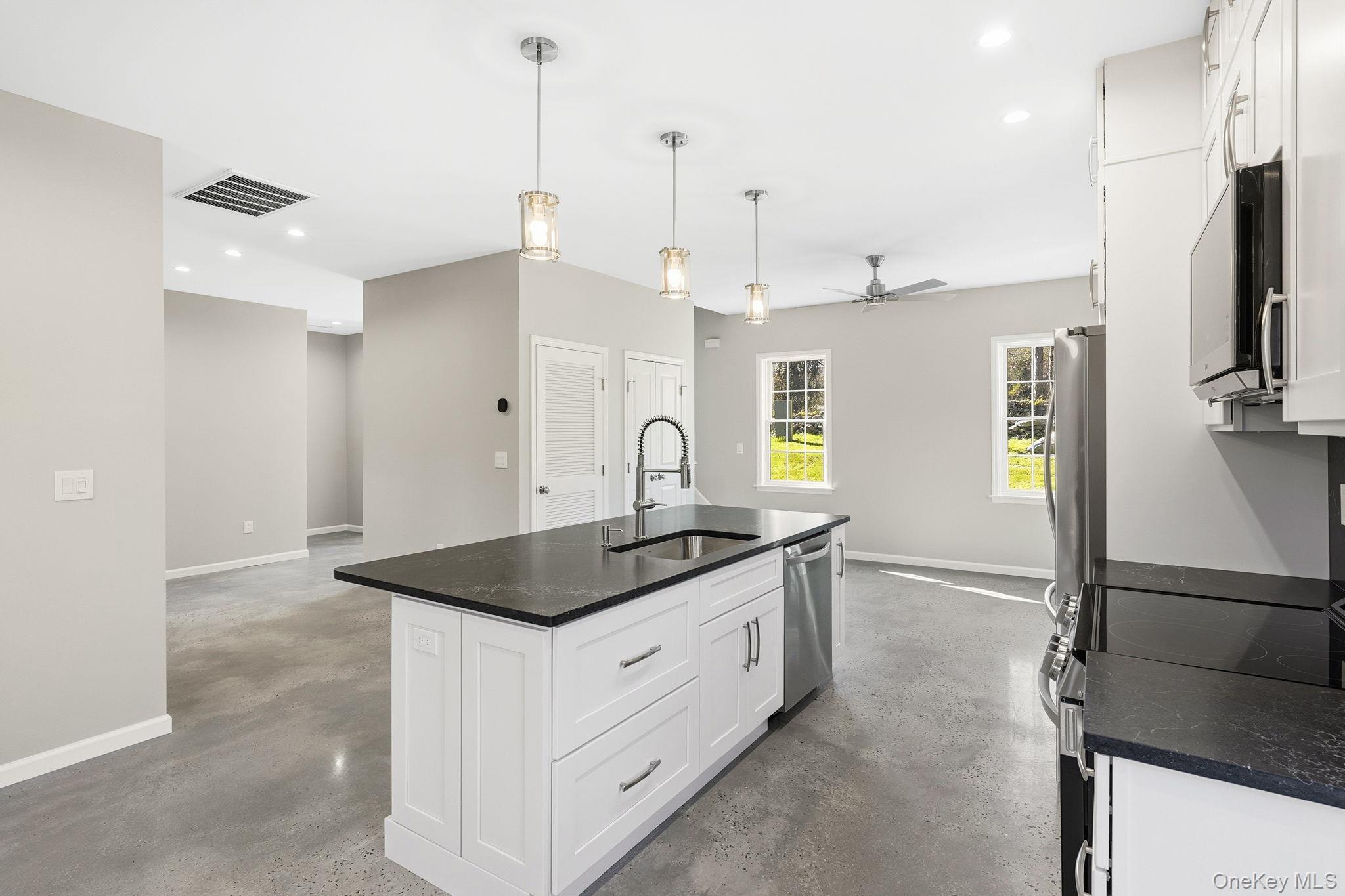 Single Family Cushman Putnam County, NY 12563, MLS-930476-15