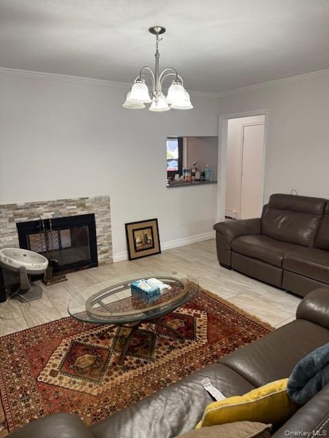 Single Family Gun Nassau County, NY 11756, MLS-930480-10