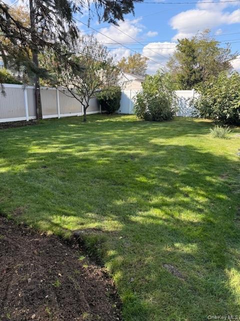 Single Family Gun Nassau County, NY 11756, MLS-930480-3